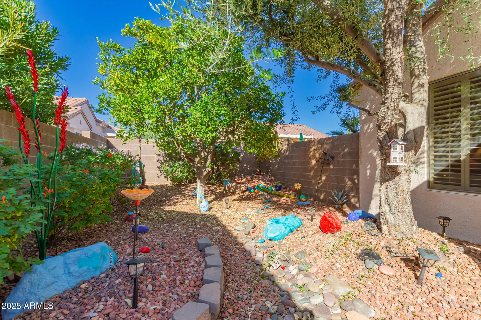 Property Slideshow image 26 of 27 | 20230 n sundance way, Surprise, AZ, 85374
