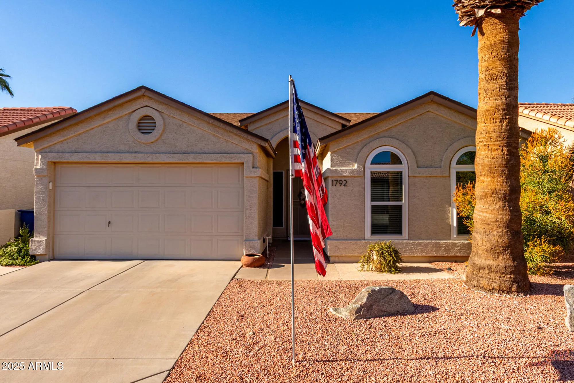 Property Slideshow image 1 of 17 | 1792 e palm beach dr, Chandler, AZ, 85249