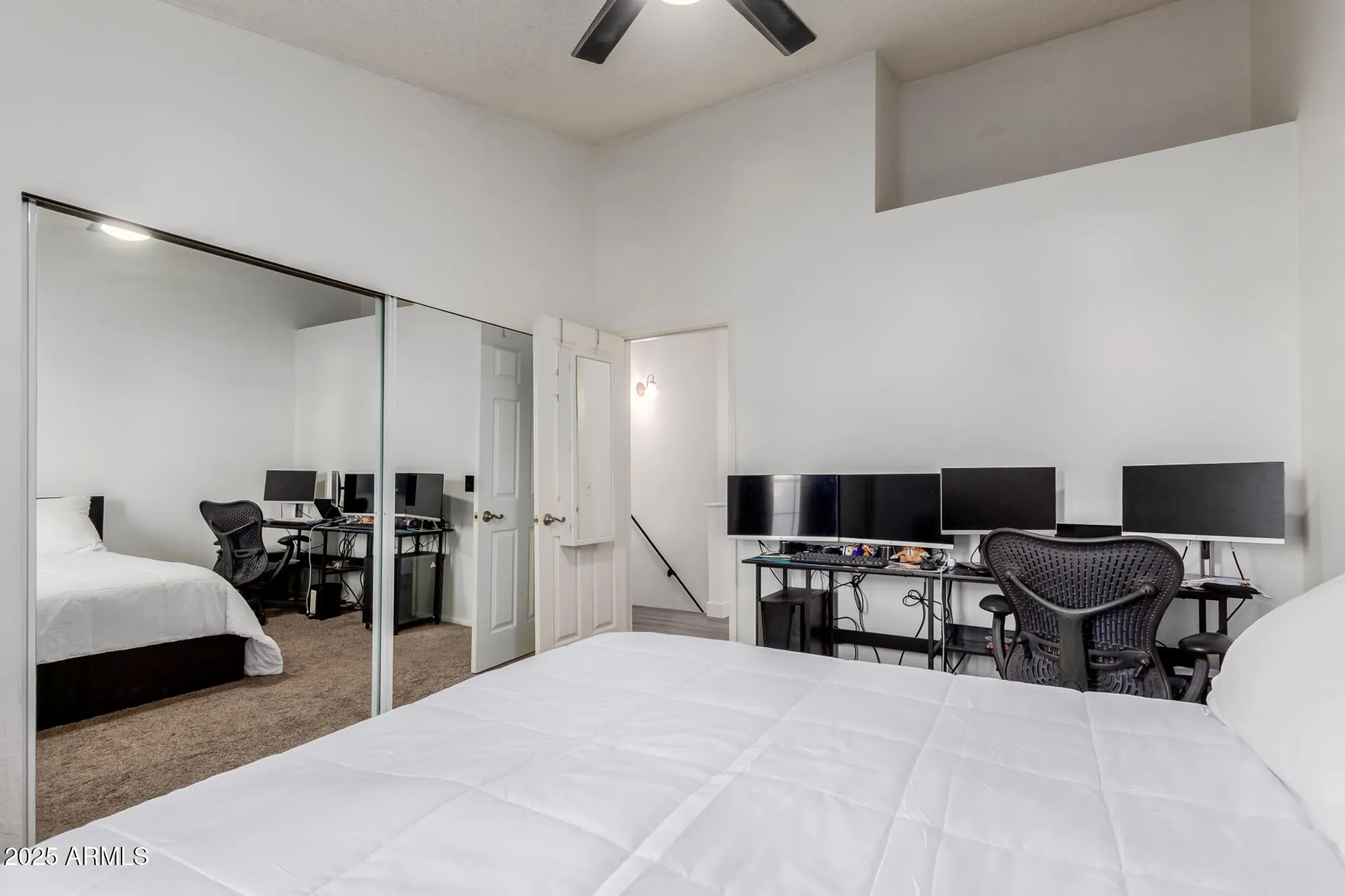 Property Slideshow image 14 of 27 | 3401 w morrow dr unit 5, Phoenix, AZ, 85027