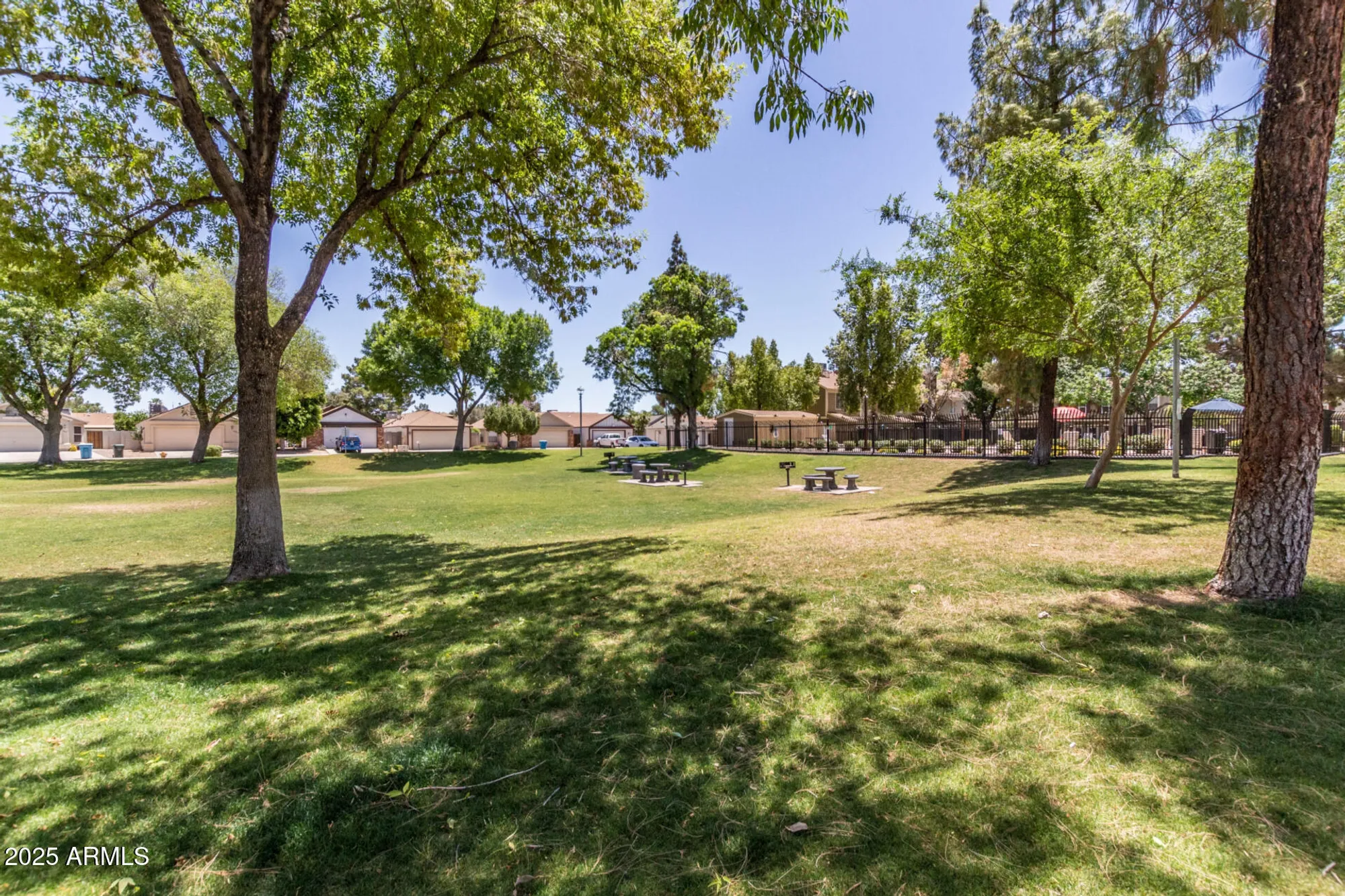 Property Slideshow image 25 of 27 | 3401 w morrow dr unit 5, Phoenix, AZ, 85027