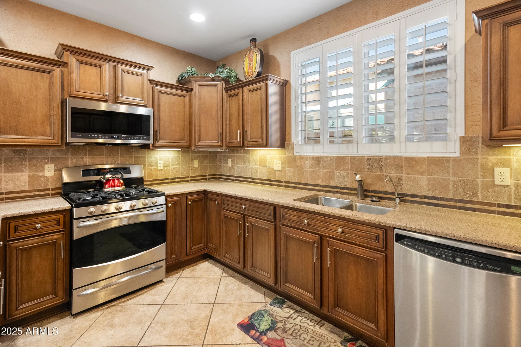 Property Slideshow image 5 of 45 | 29412 n 130th gln, Peoria, AZ, 85383