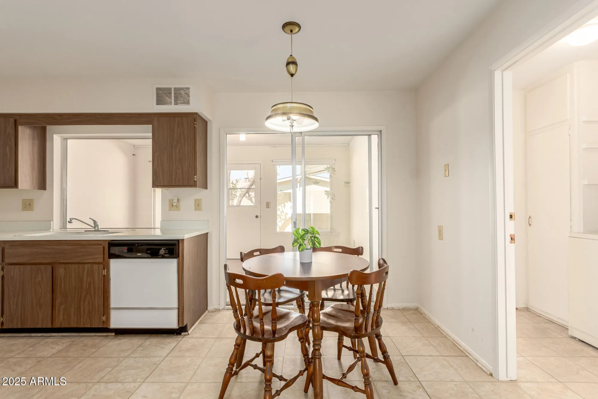 Property Slideshow image 6 of 26 | 13642 n silverbell dr, Sun City, AZ, 85351