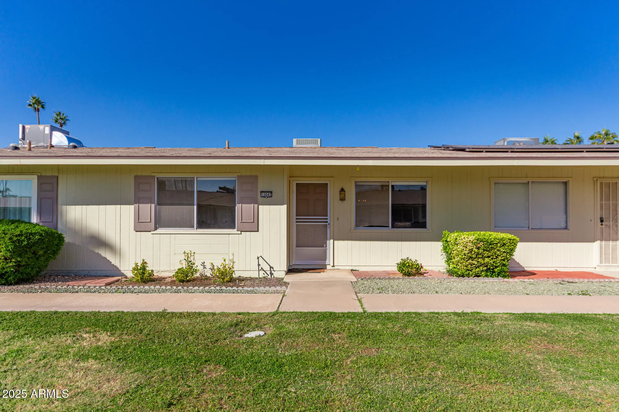 Property Slideshow image 2 of 26 | 13642 n silverbell dr, Sun City, AZ, 85351