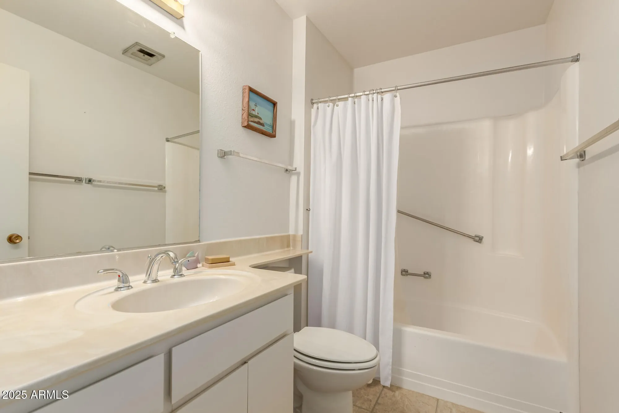 Property Slideshow image 18 of 26 | 13642 n silverbell dr, Sun City, AZ, 85351