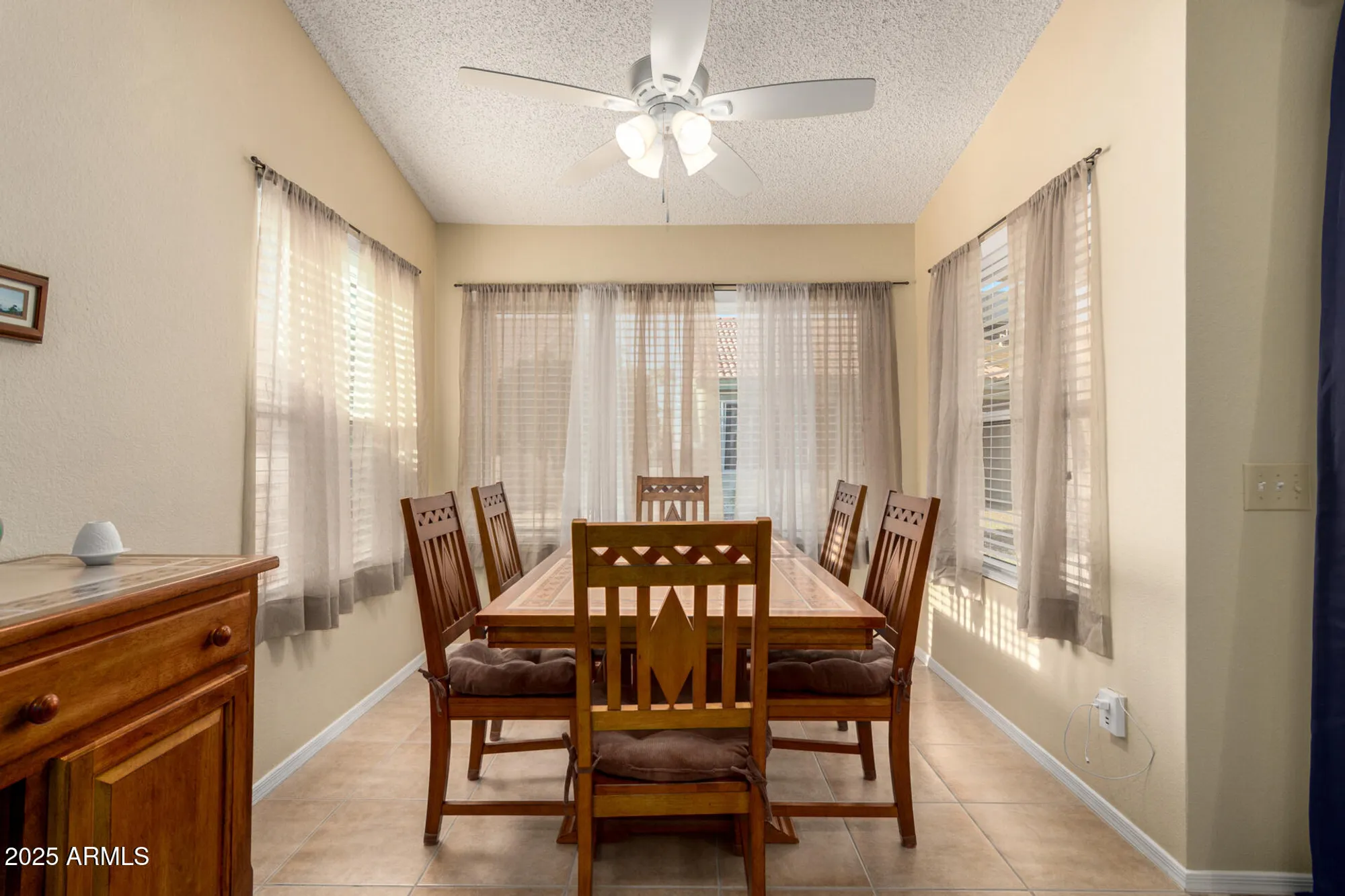 Property Slideshow image 7 of 17 | 1792 e palm beach dr, Chandler, AZ, 85249