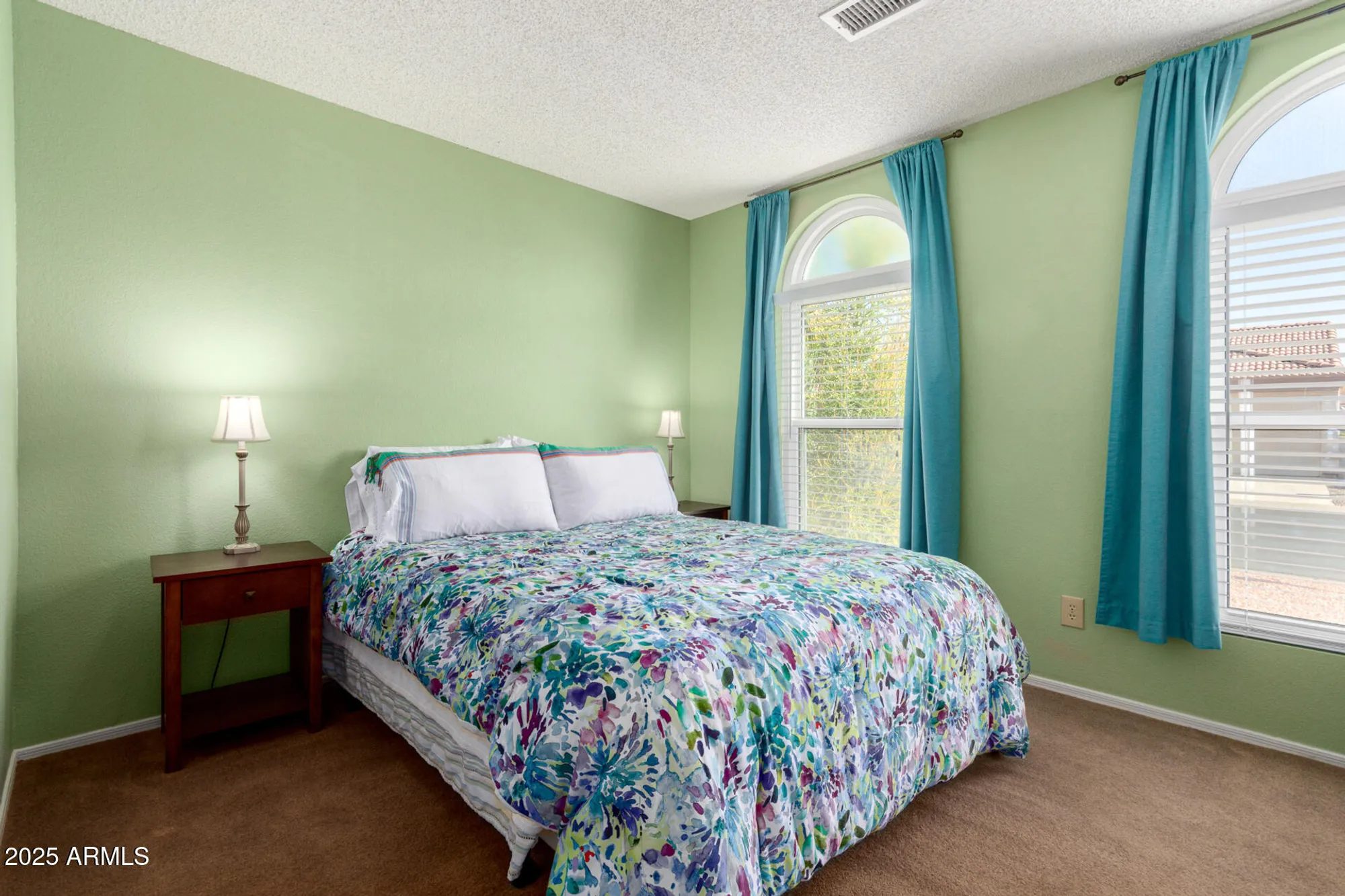 Property Slideshow image 15 of 17 | 1792 e palm beach dr, Chandler, AZ, 85249