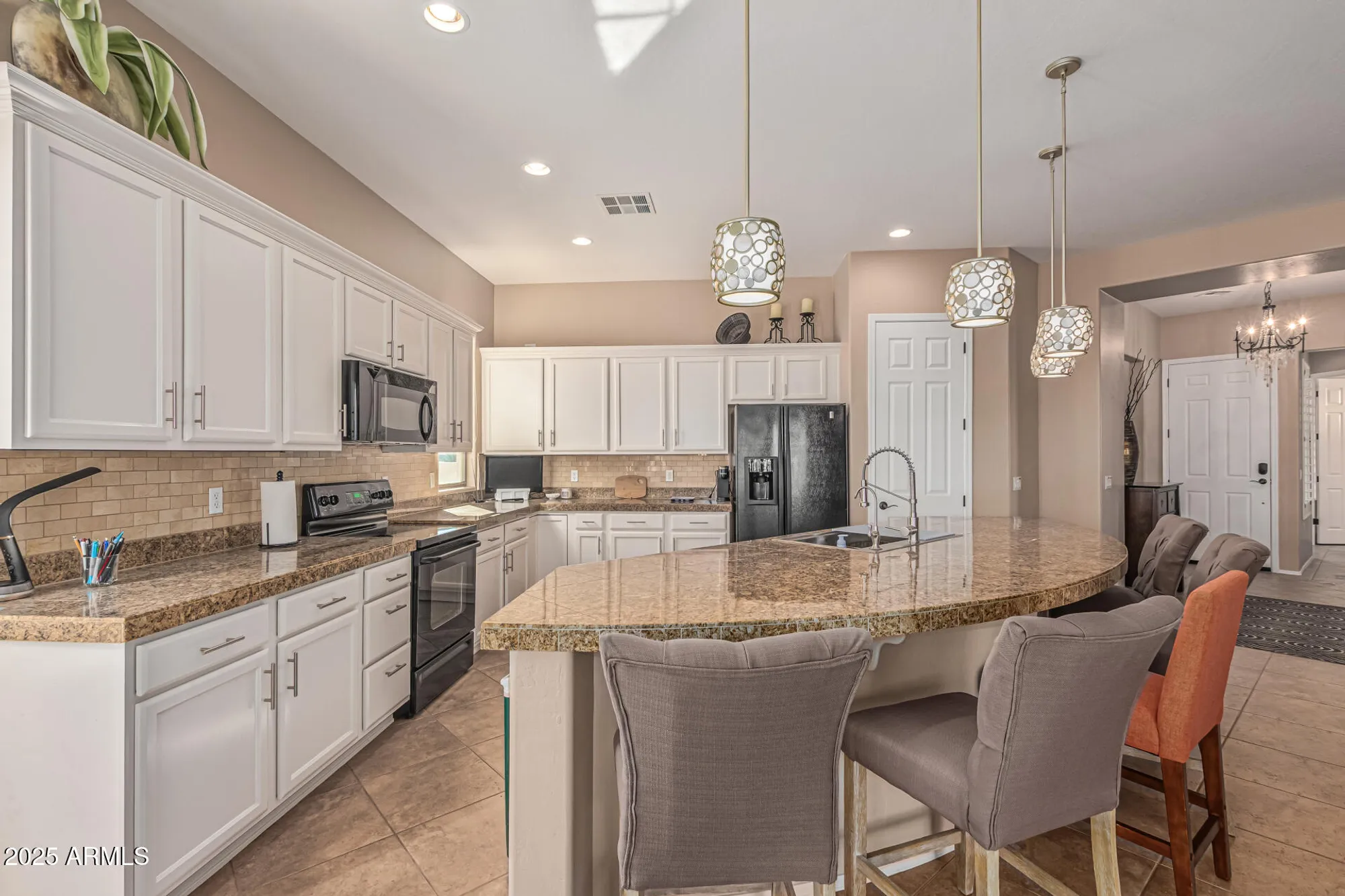 Property Slideshow image 3 of 32 | 4222 e indigo st, Gilbert, AZ, 85298