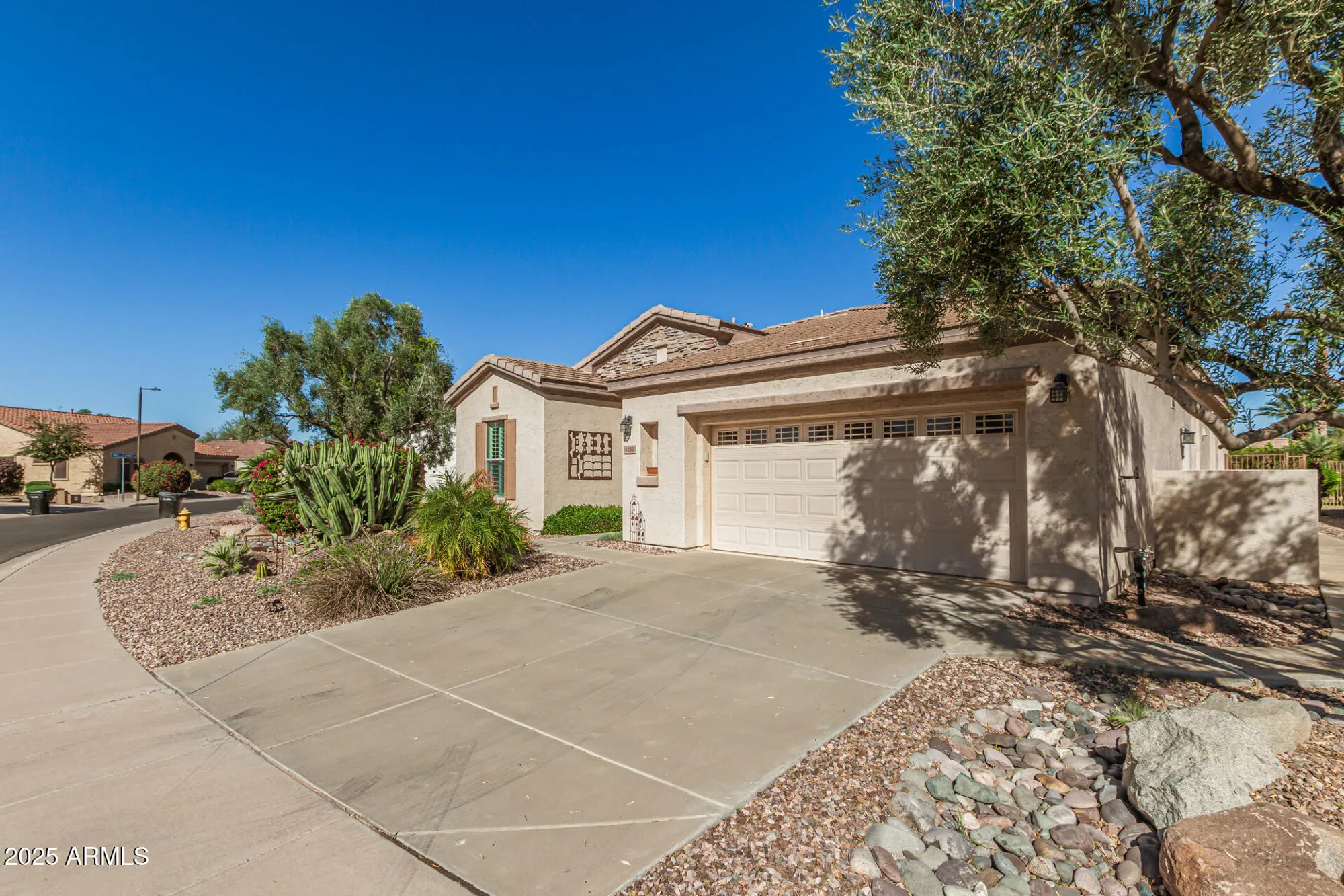 Property Slideshow image 25 of 32 | 4222 e indigo st, Gilbert, AZ, 85298