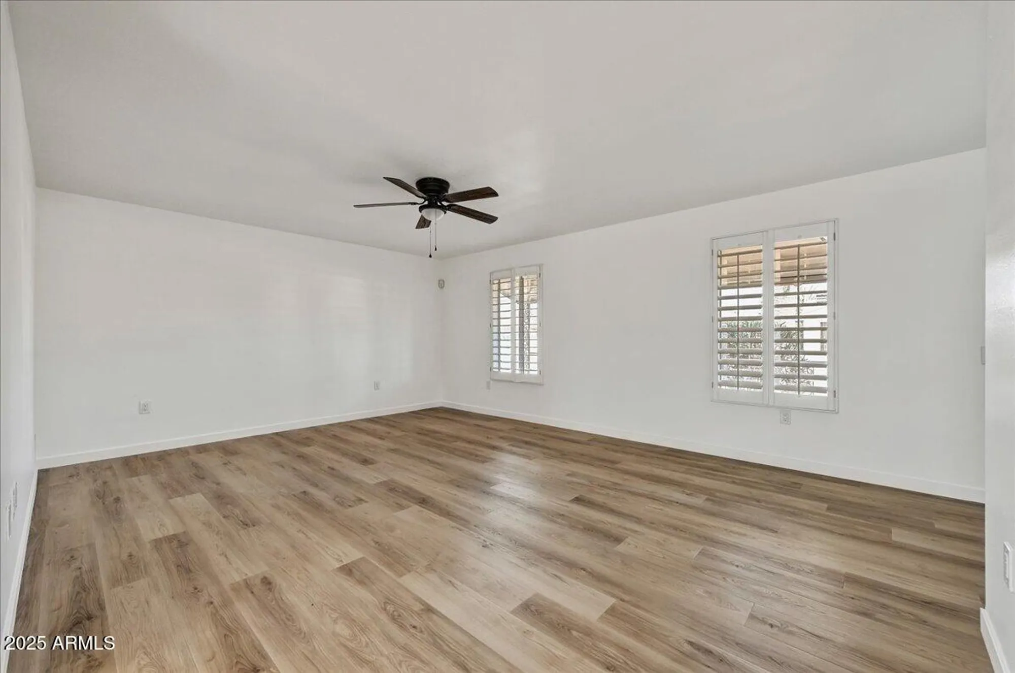 Property Slideshow image 11 of 35 | 9711 w indian hills dr, Sun City, AZ, 85351