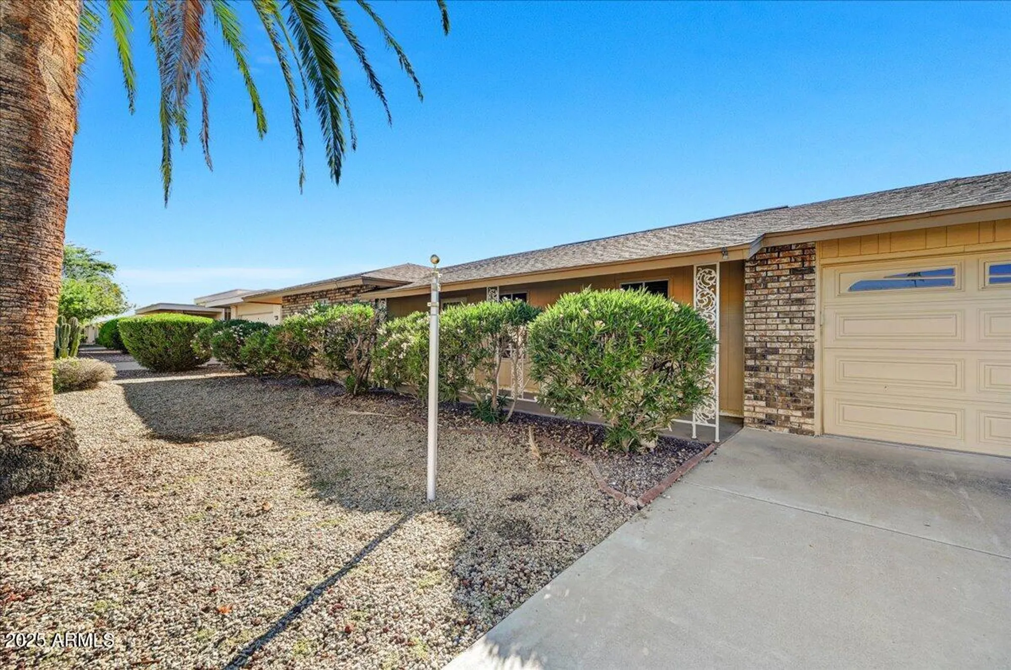 Property Slideshow image 5 of 35 | 9711 w indian hills dr, Sun City, AZ, 85351