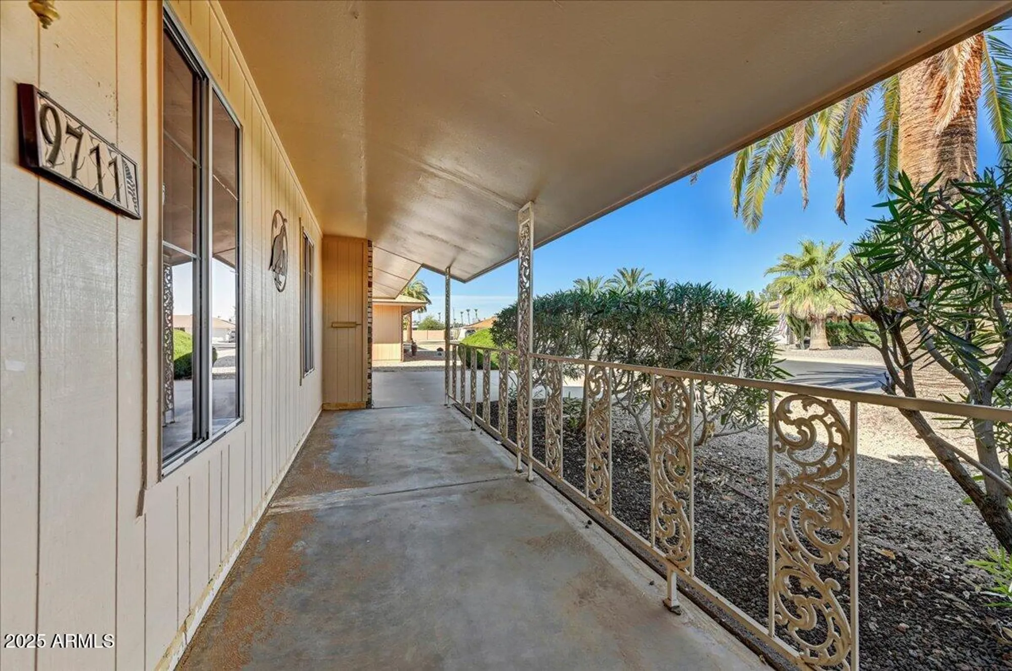 Property Slideshow image 6 of 35 | 9711 w indian hills dr, Sun City, AZ, 85351