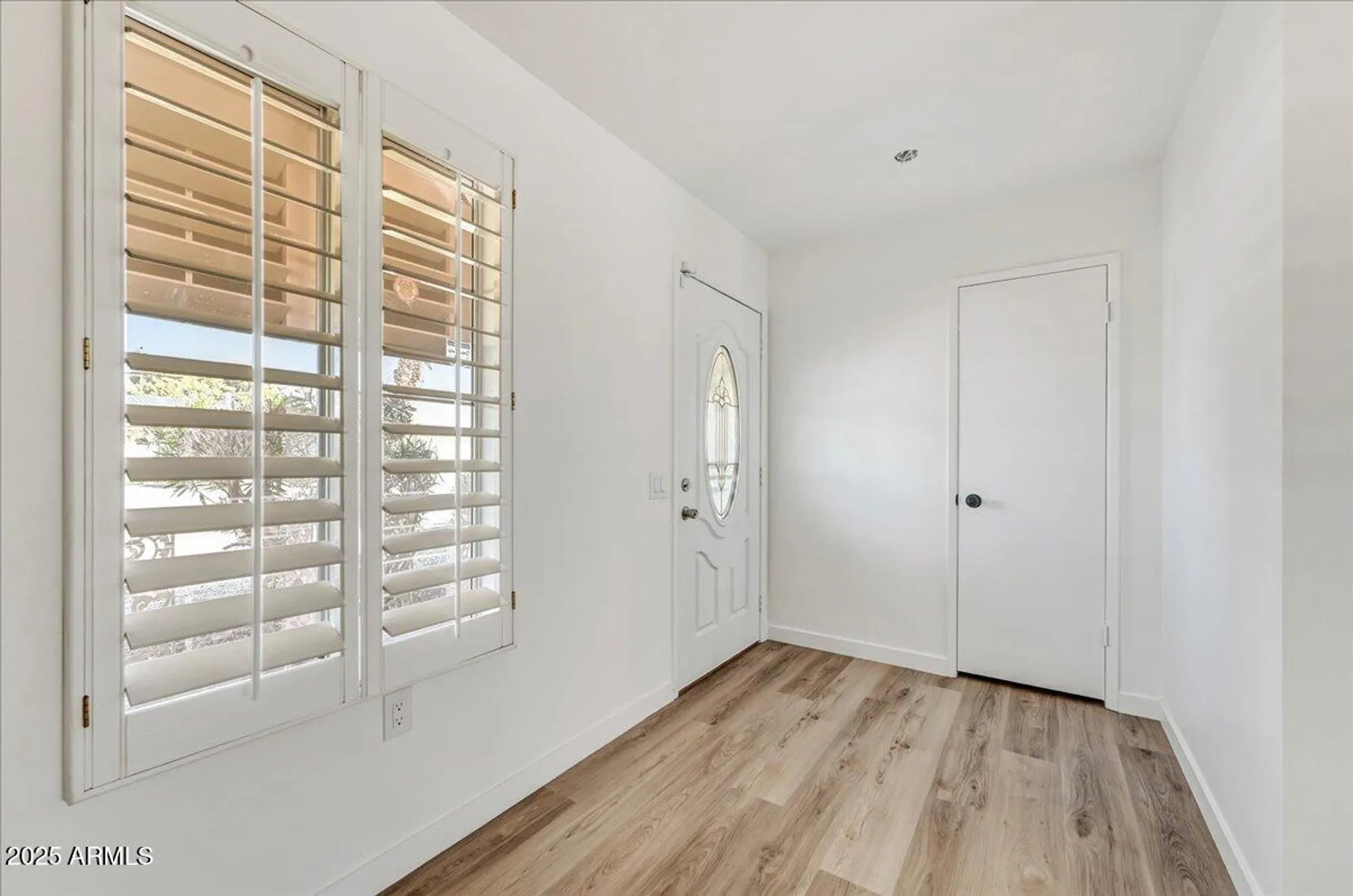 Property Slideshow image 8 of 35 | 9711 w indian hills dr, Sun City, AZ, 85351