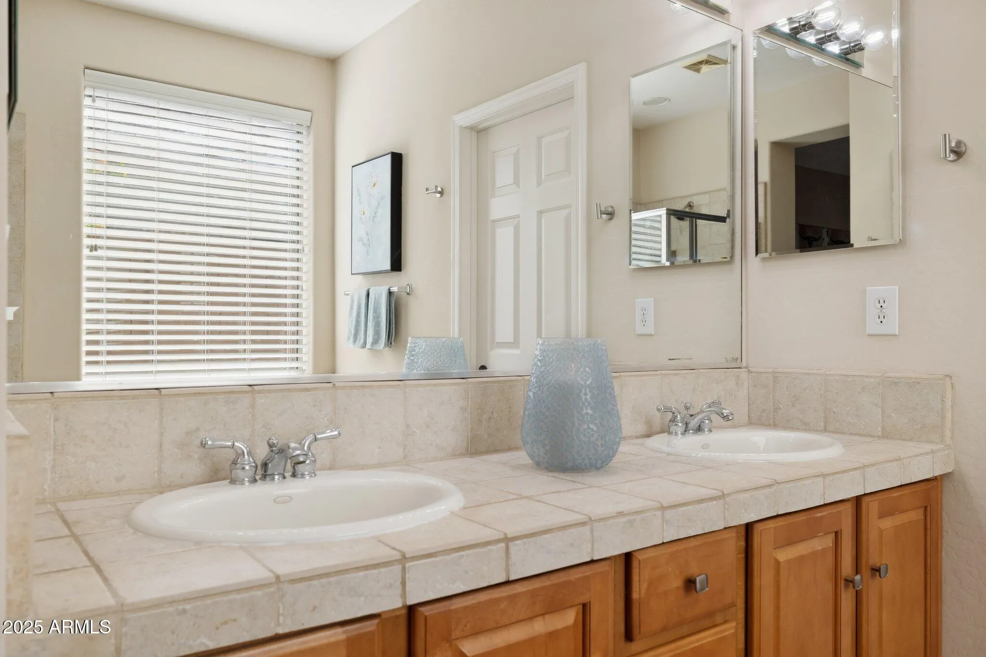 Property Slideshow image 24 of 42 | 41306 n prestancia dr, Phoenix, AZ, 85086