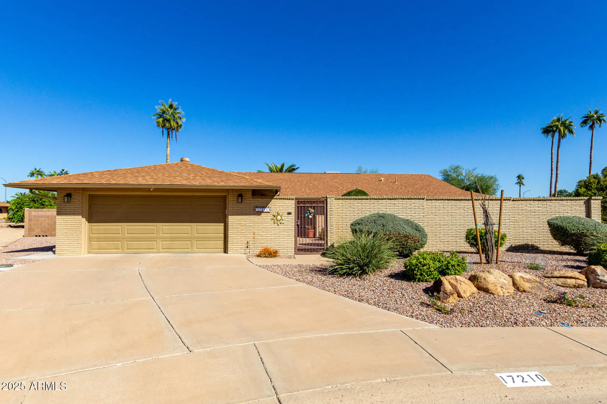Property Slideshow image 1 of 43 | 17210 n 131st dr, Sun City West, AZ, 85375