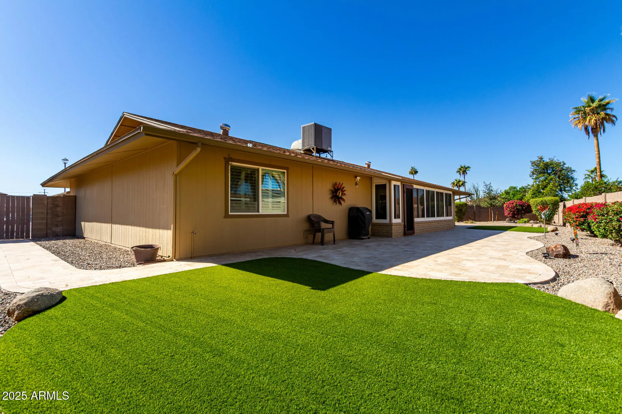 Property Slideshow image 32 of 43 | 17210 n 131st dr, Sun City West, AZ, 85375