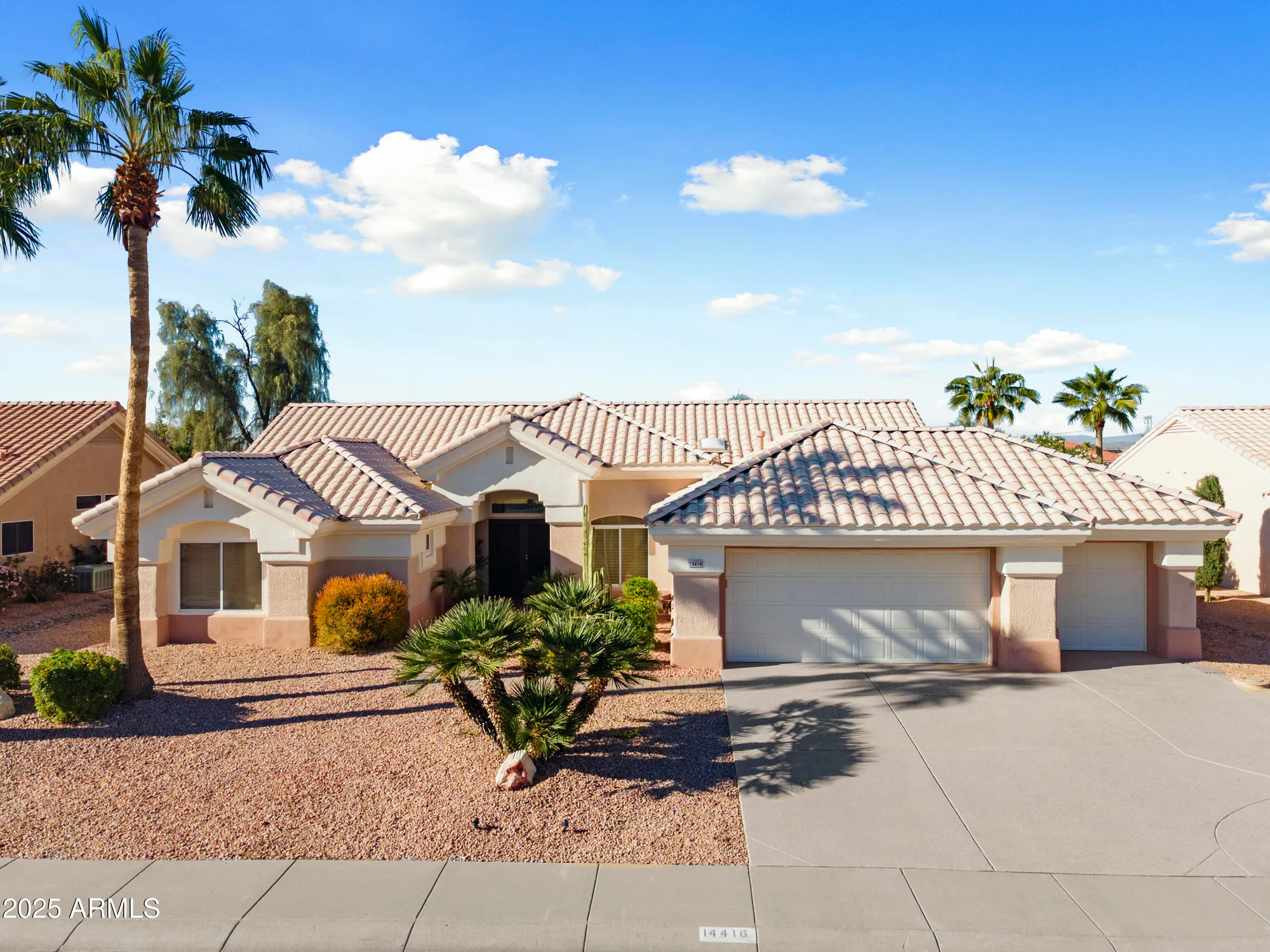 Property Slideshow image 1 of 99 | 14416 w robertson dr, Sun City West, AZ, 85375