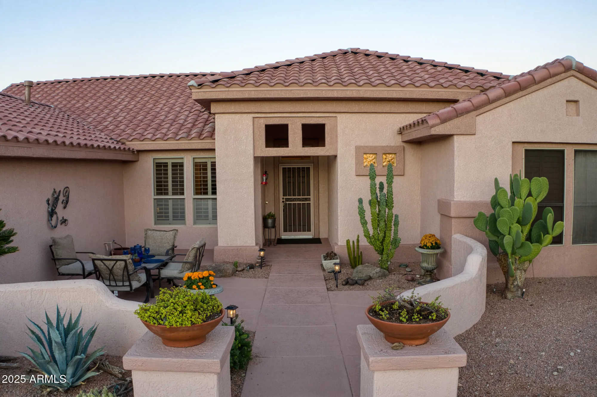 Property Slideshow image 12 of 69 | 15808 w clear canyon dr, Surprise, AZ, 85374
