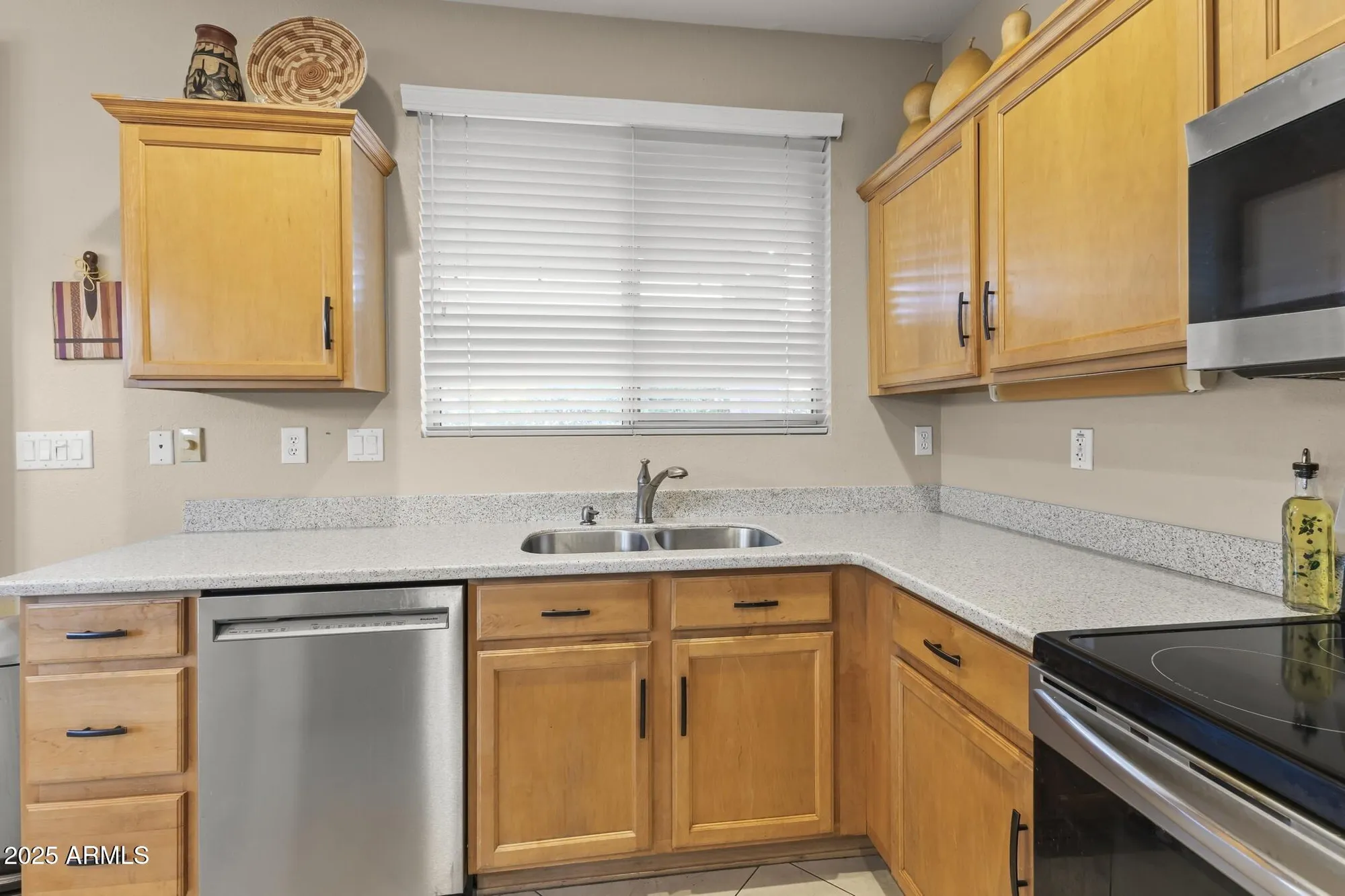 Property Slideshow image 41 of 69 | 15808 w clear canyon dr, Surprise, AZ, 85374