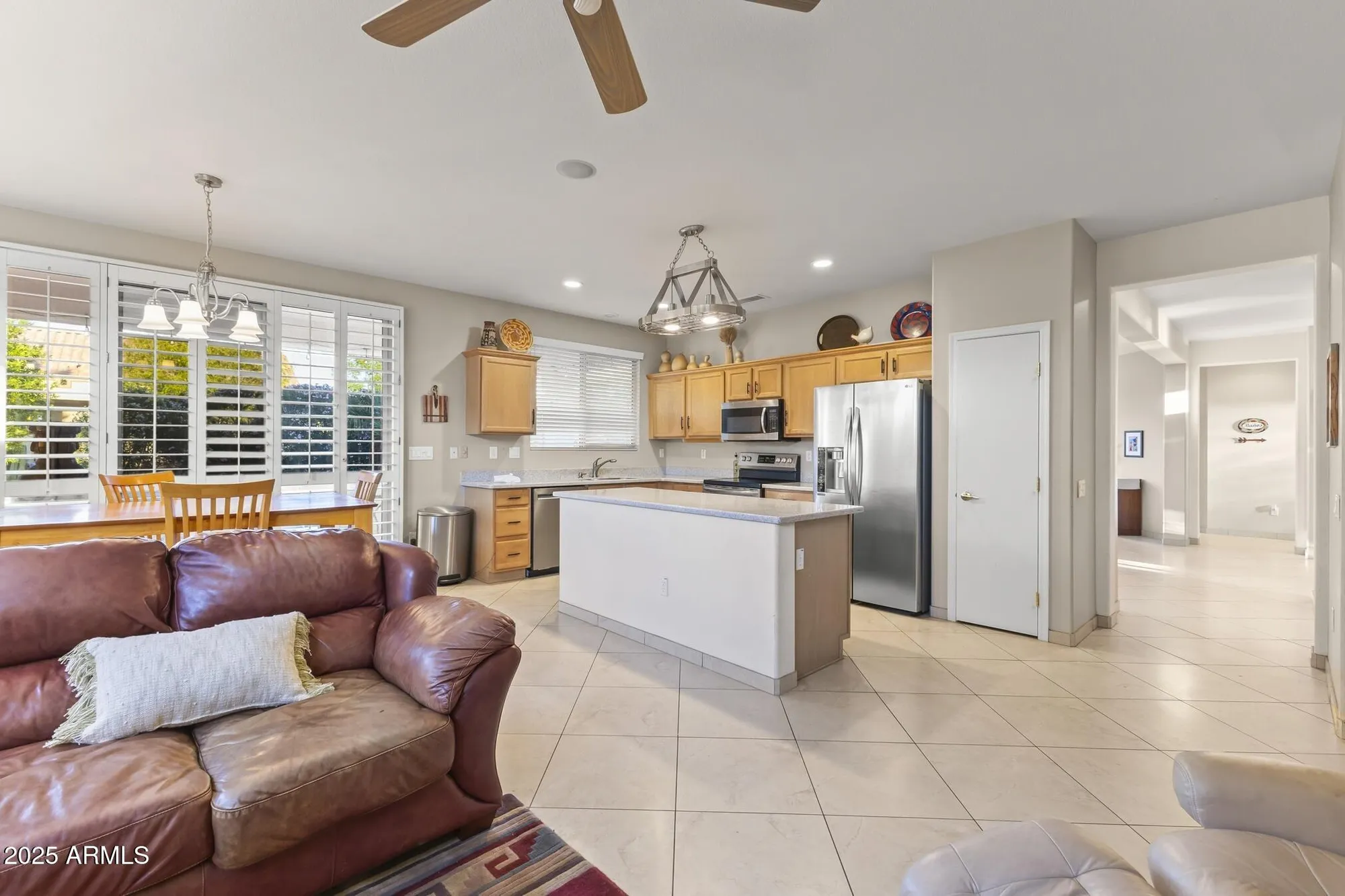 Property Slideshow image 37 of 69 | 15808 w clear canyon dr, Surprise, AZ, 85374