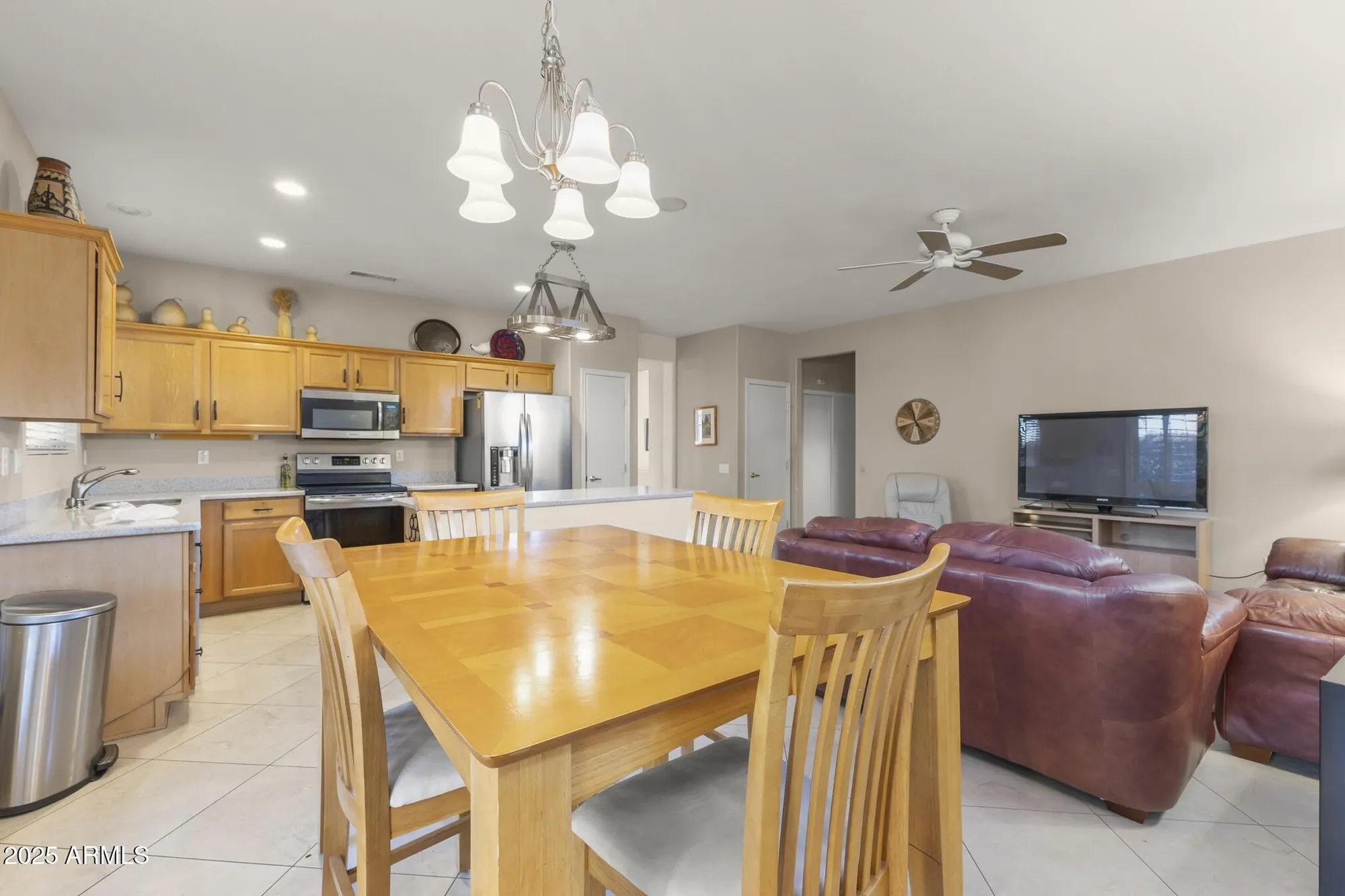 Property Slideshow image 38 of 69 | 15808 w clear canyon dr, Surprise, AZ, 85374