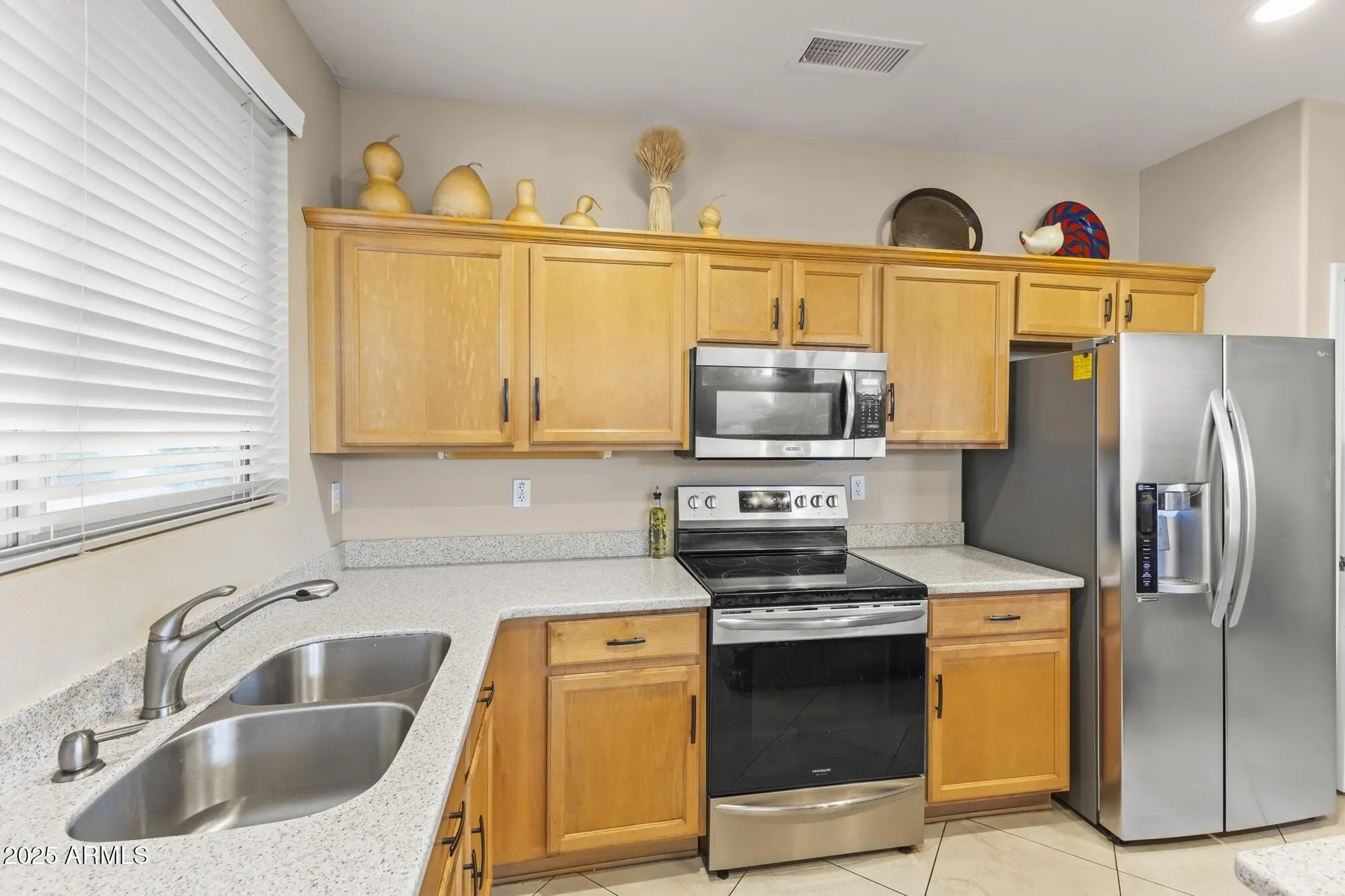 Property Slideshow image 40 of 69 | 15808 w clear canyon dr, Surprise, AZ, 85374