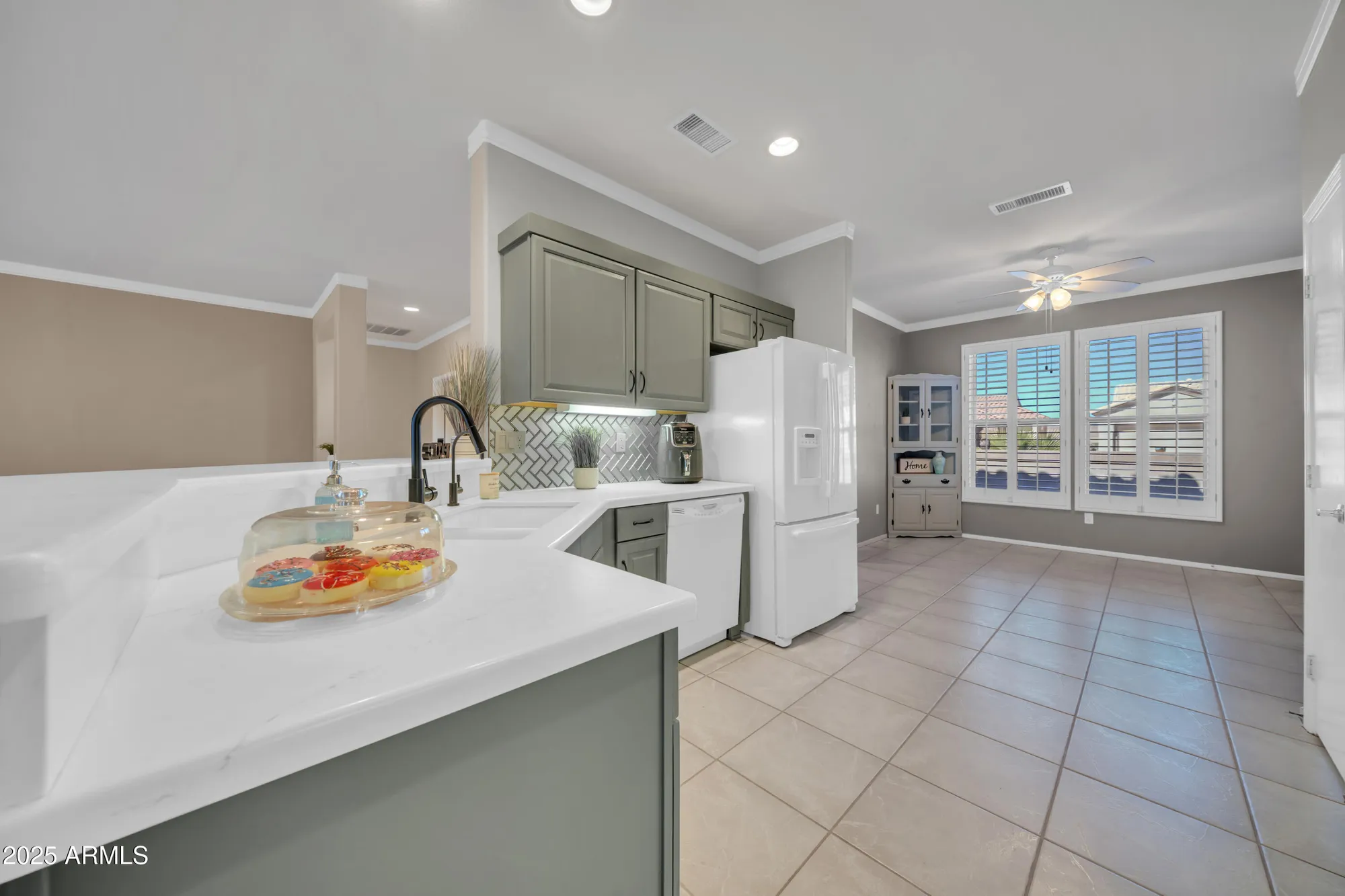 Property Slideshow image 16 of 53 | 15119 w las brizas ln, Sun City West, AZ, 85375