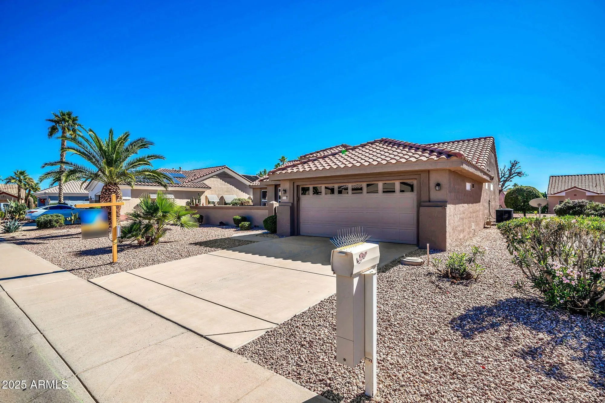 Property Slideshow image 2 of 53 | 15119 w las brizas ln, Sun City West, AZ, 85375