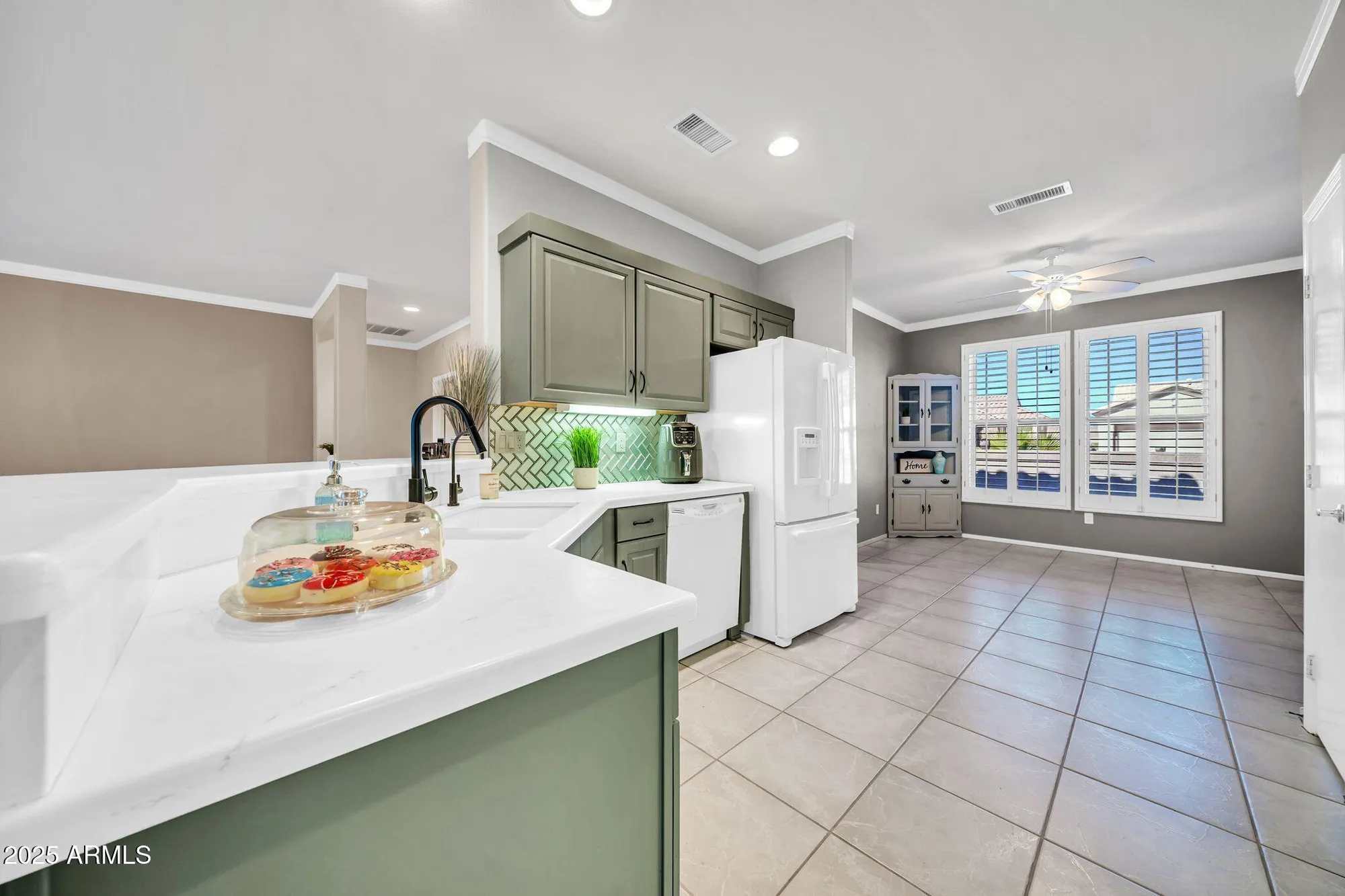 Property Slideshow image 17 of 53 | 15119 w las brizas ln, Sun City West, AZ, 85375