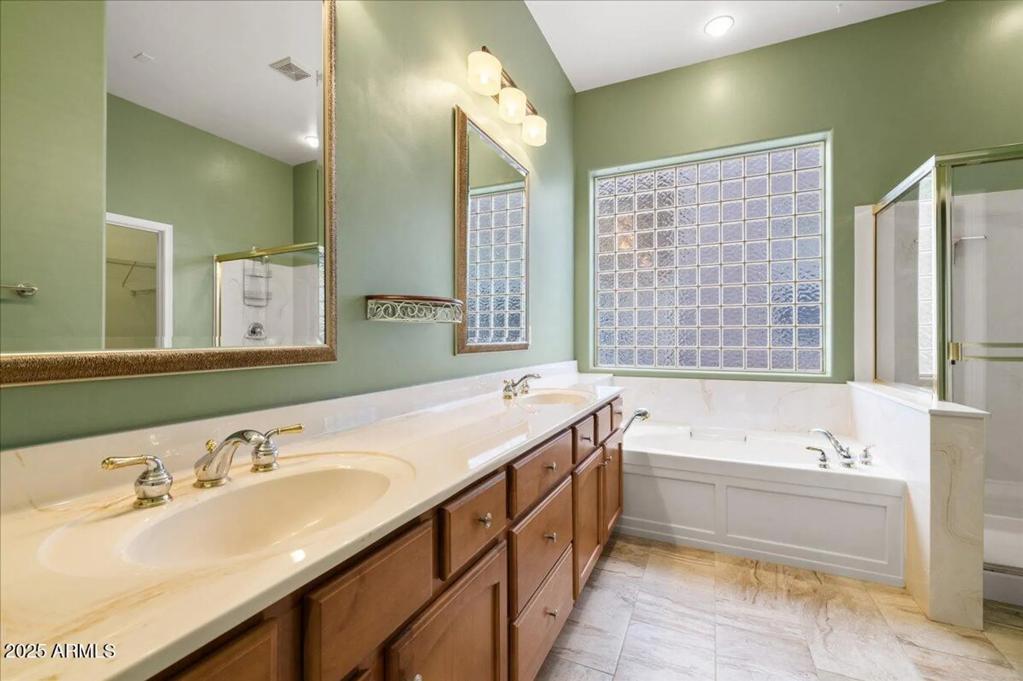 Property Slideshow image 37 of 48 | 970 s golf view dr, Cornville, AZ, 86325