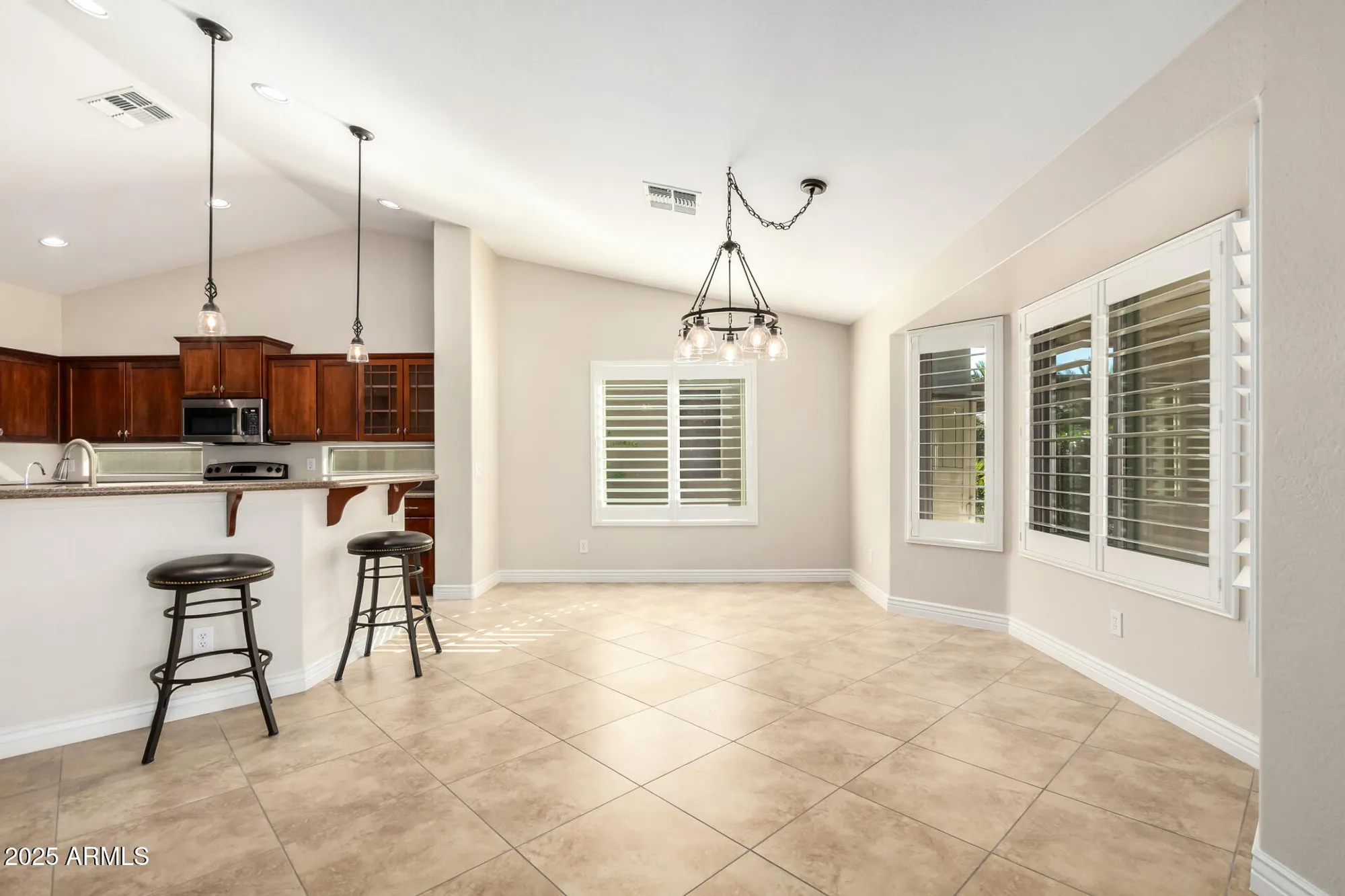 Property Slideshow image 11 of 33 | 2635 e golden trl, Casa Grande, AZ, 85194