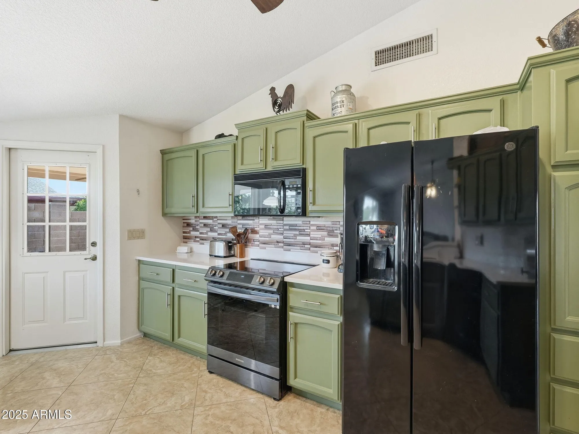 Property Slideshow image 14 of 32 | 7953 e milagro ave, Mesa, AZ, 85209