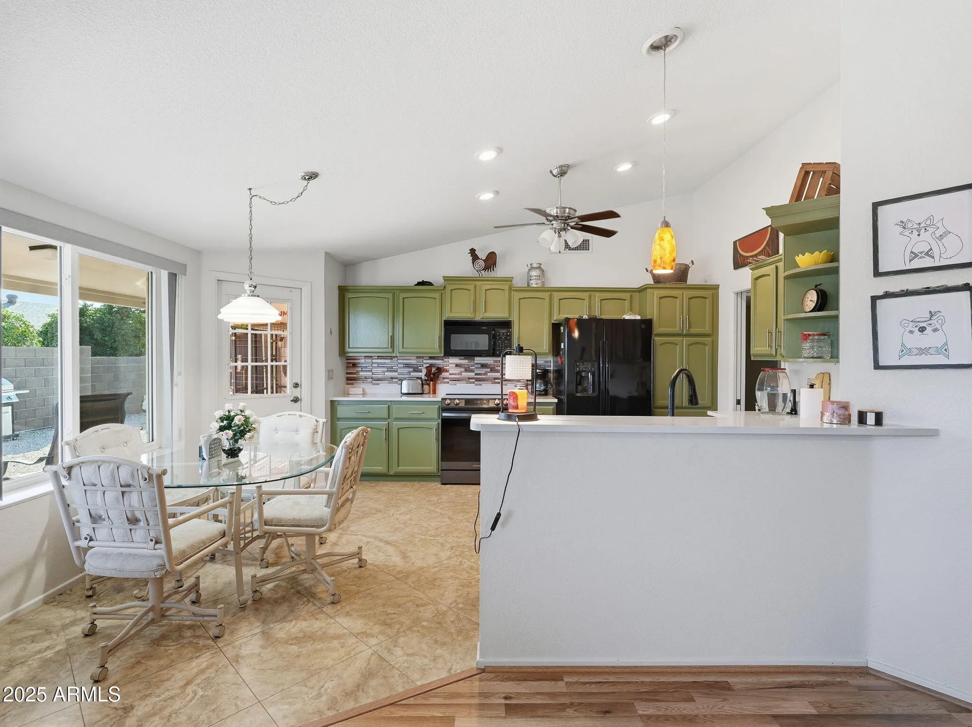 Property Slideshow image 10 of 32 | 7953 e milagro ave, Mesa, AZ, 85209