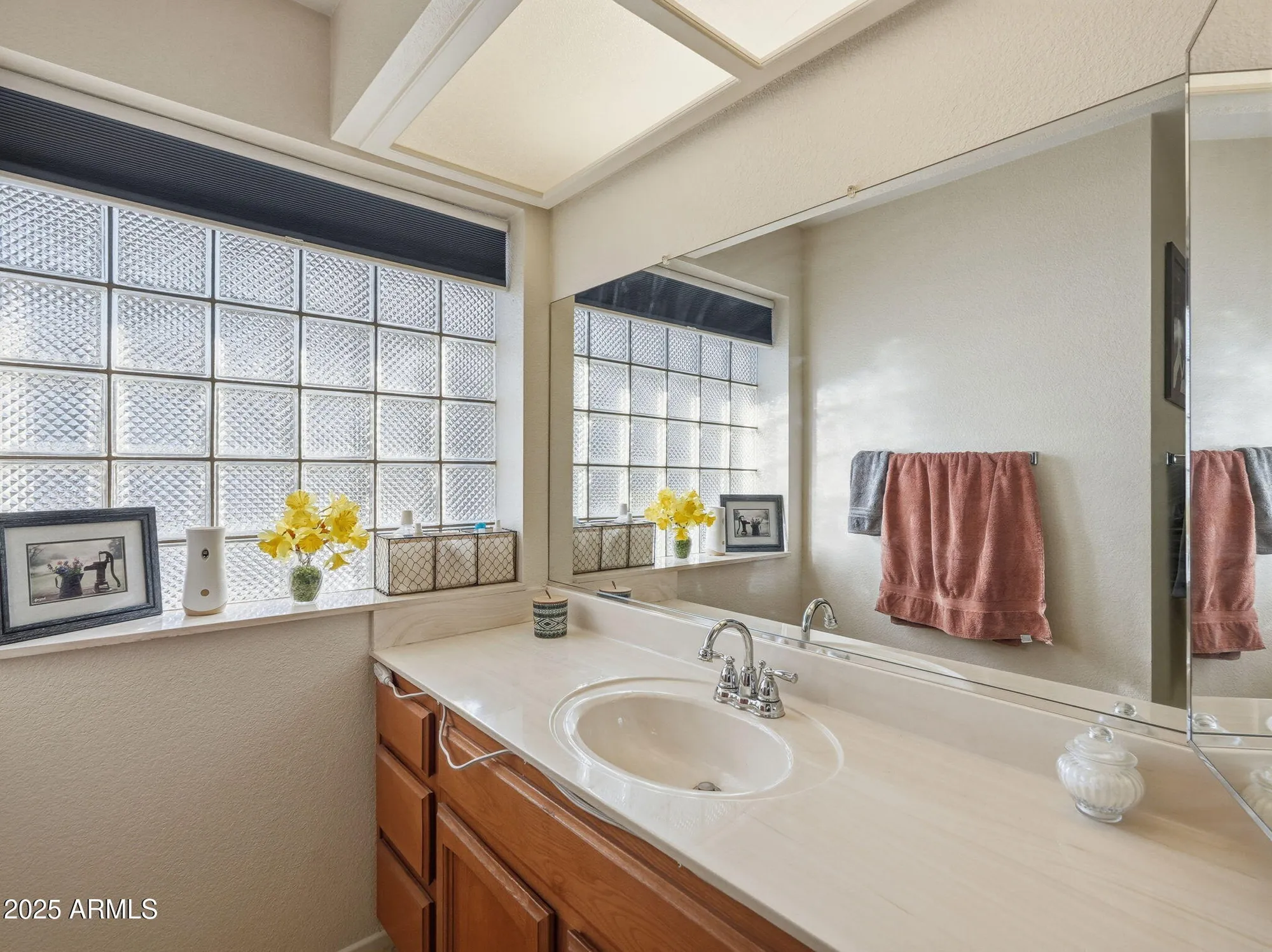 Property Slideshow image 19 of 32 | 7953 e milagro ave, Mesa, AZ, 85209