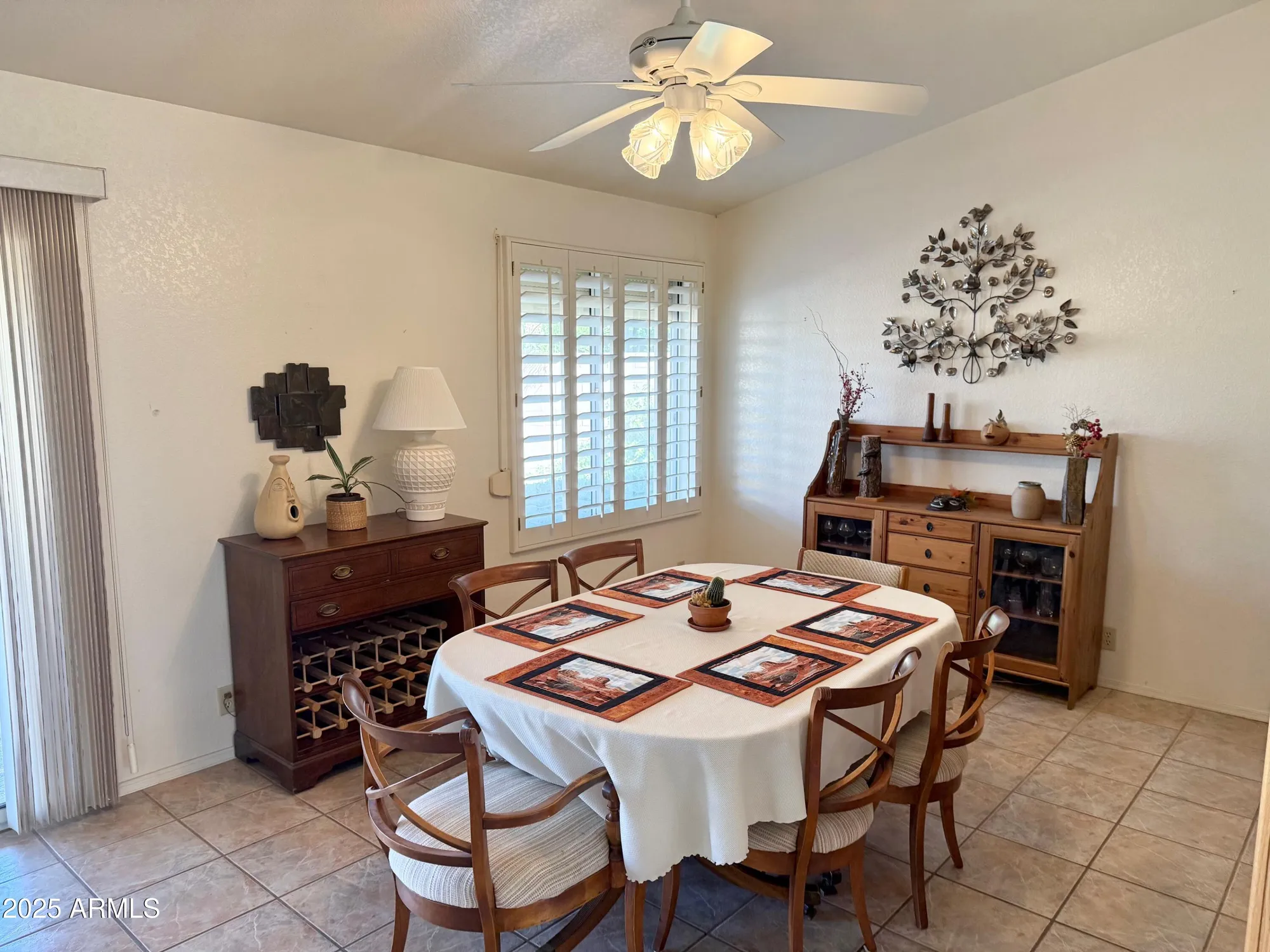 Property Slideshow image 16 of 53 | 11002 w yukon dr, Peoria, AZ, 85373