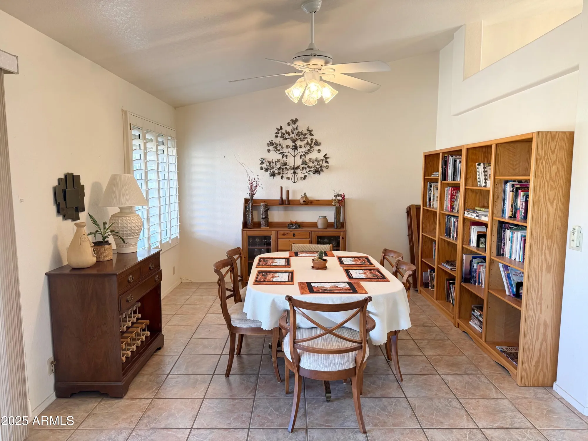 Property Slideshow image 17 of 53 | 11002 w yukon dr, Peoria, AZ, 85373