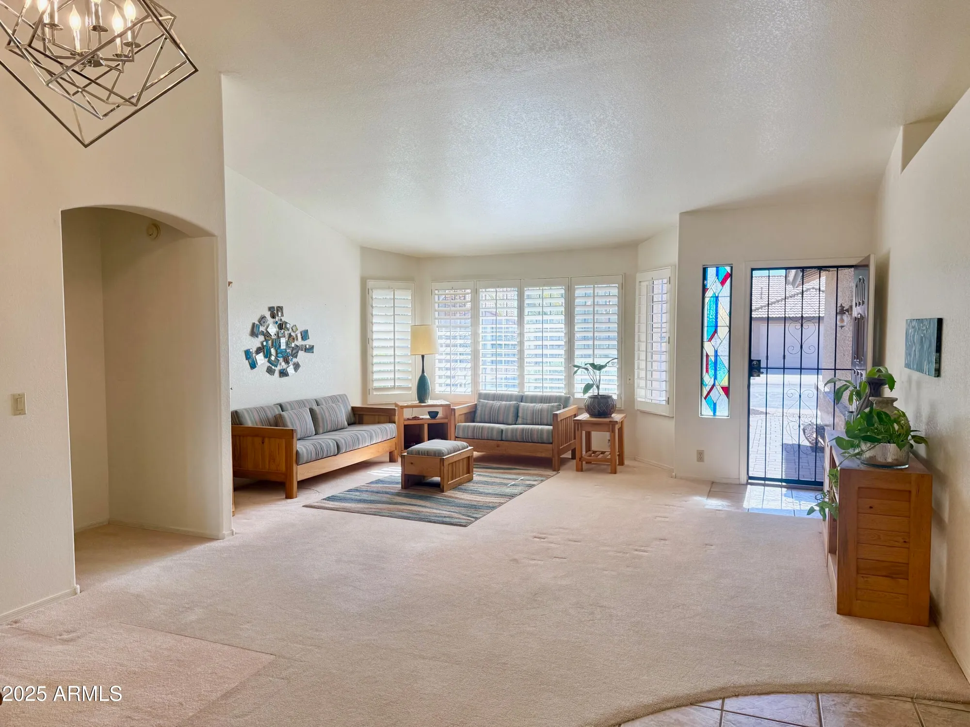 Property Slideshow image 13 of 53 | 11002 w yukon dr, Peoria, AZ, 85373