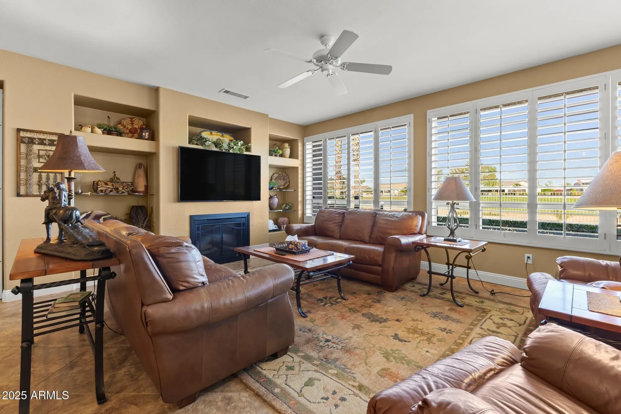 Property Slideshow image 9 of 42 | 18526 n laguna azul ct, Surprise, AZ, 85374