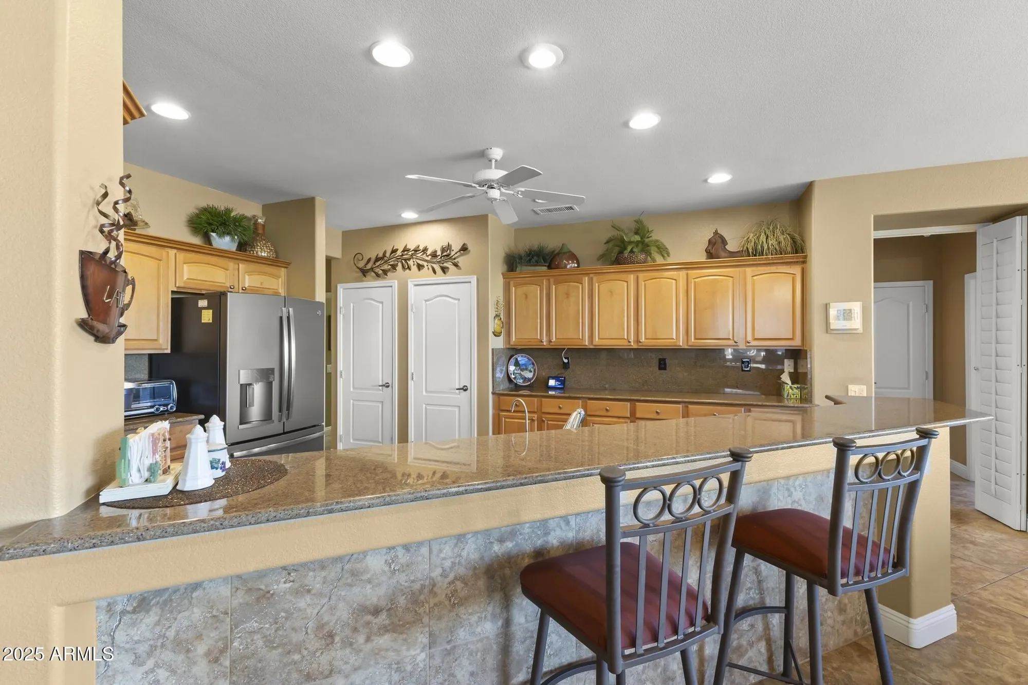 Property Slideshow image 12 of 42 | 18526 n laguna azul ct, Surprise, AZ, 85374