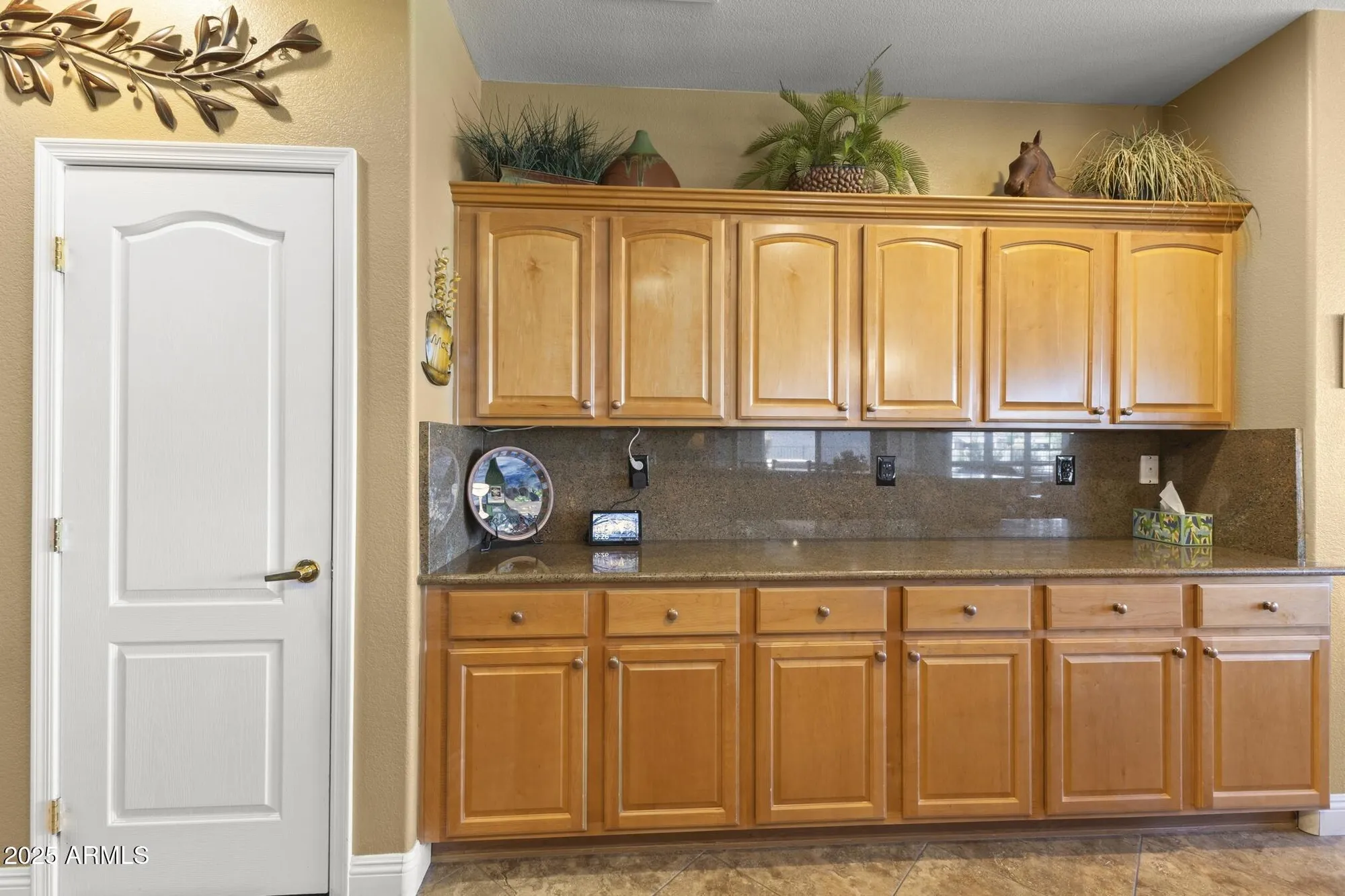Property Slideshow image 18 of 42 | 18526 n laguna azul ct, Surprise, AZ, 85374