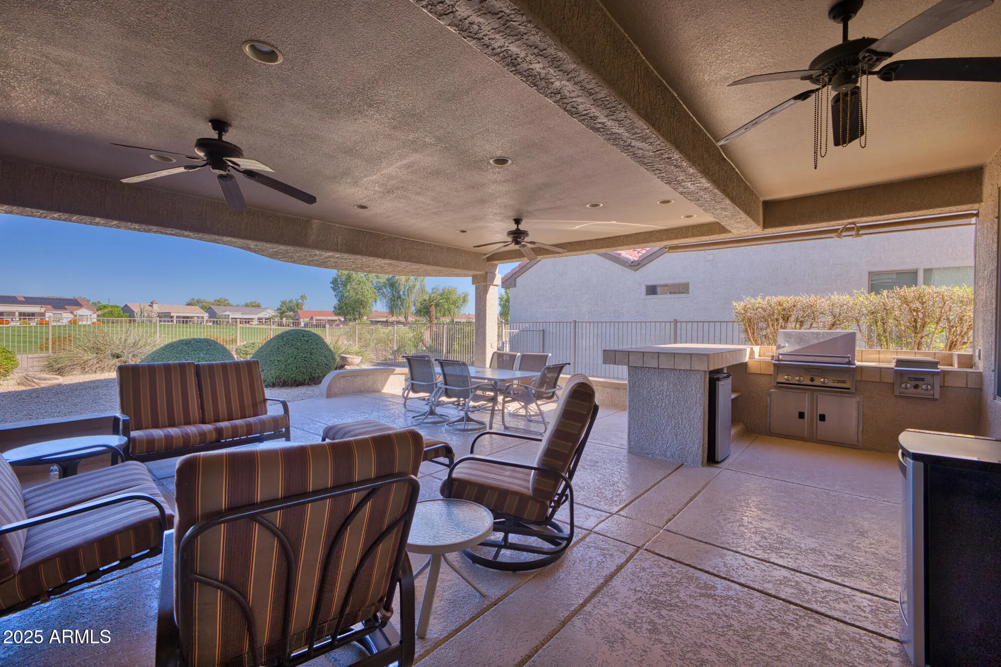 Property Slideshow image 31 of 42 | 18526 n laguna azul ct, Surprise, AZ, 85374