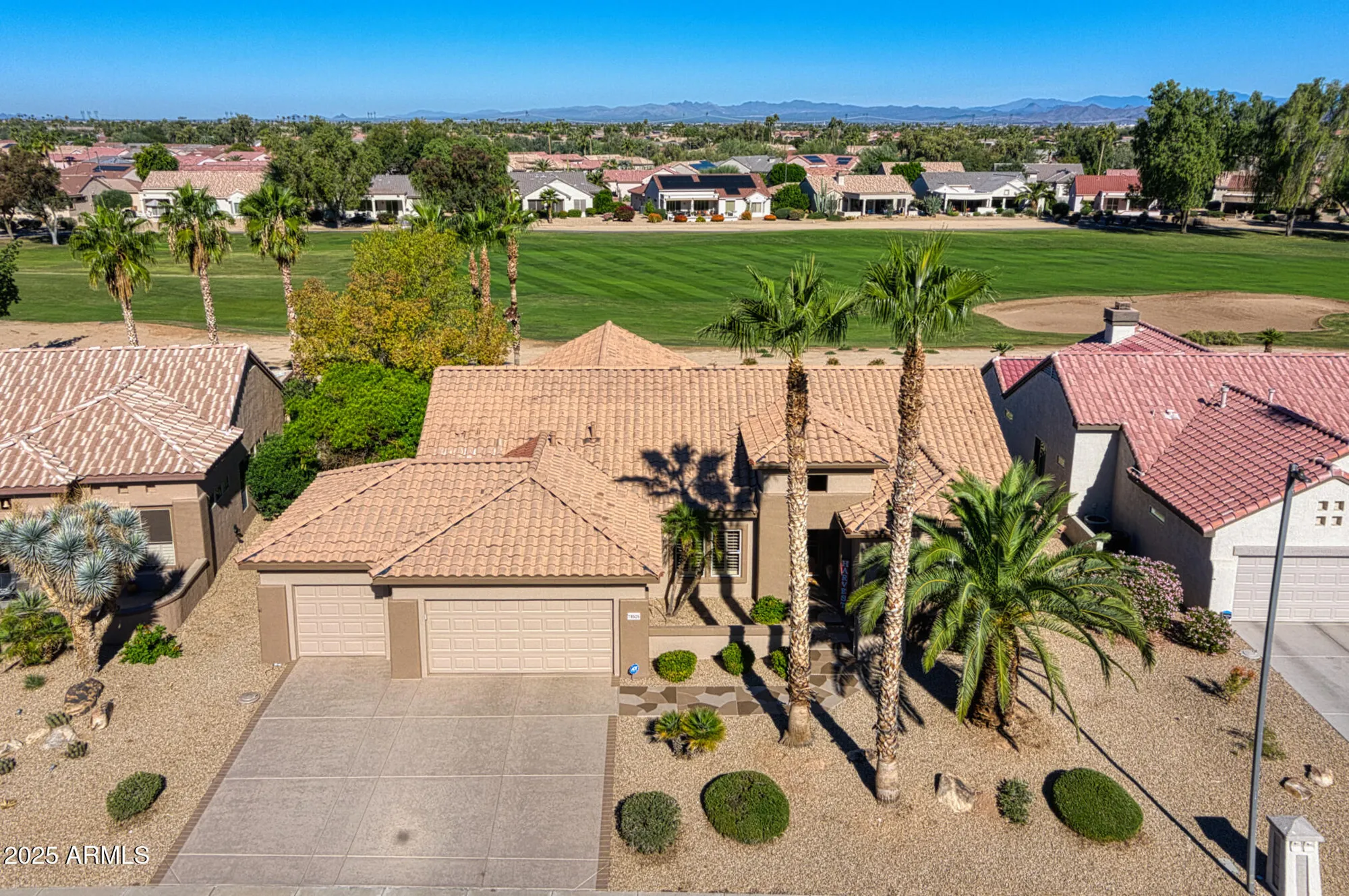 Property Slideshow image 39 of 42 | 18526 n laguna azul ct, Surprise, AZ, 85374