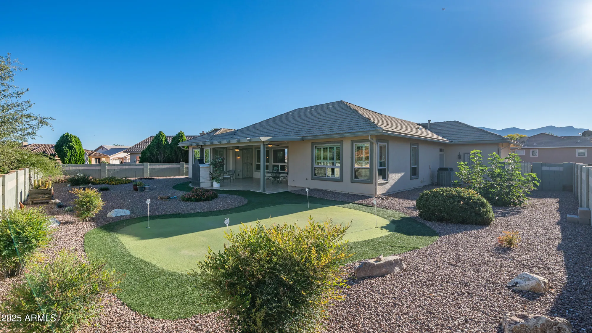 Property Slideshow image 19 of 53 | 2783 glenview dr, Sierra Vista, AZ, 85650