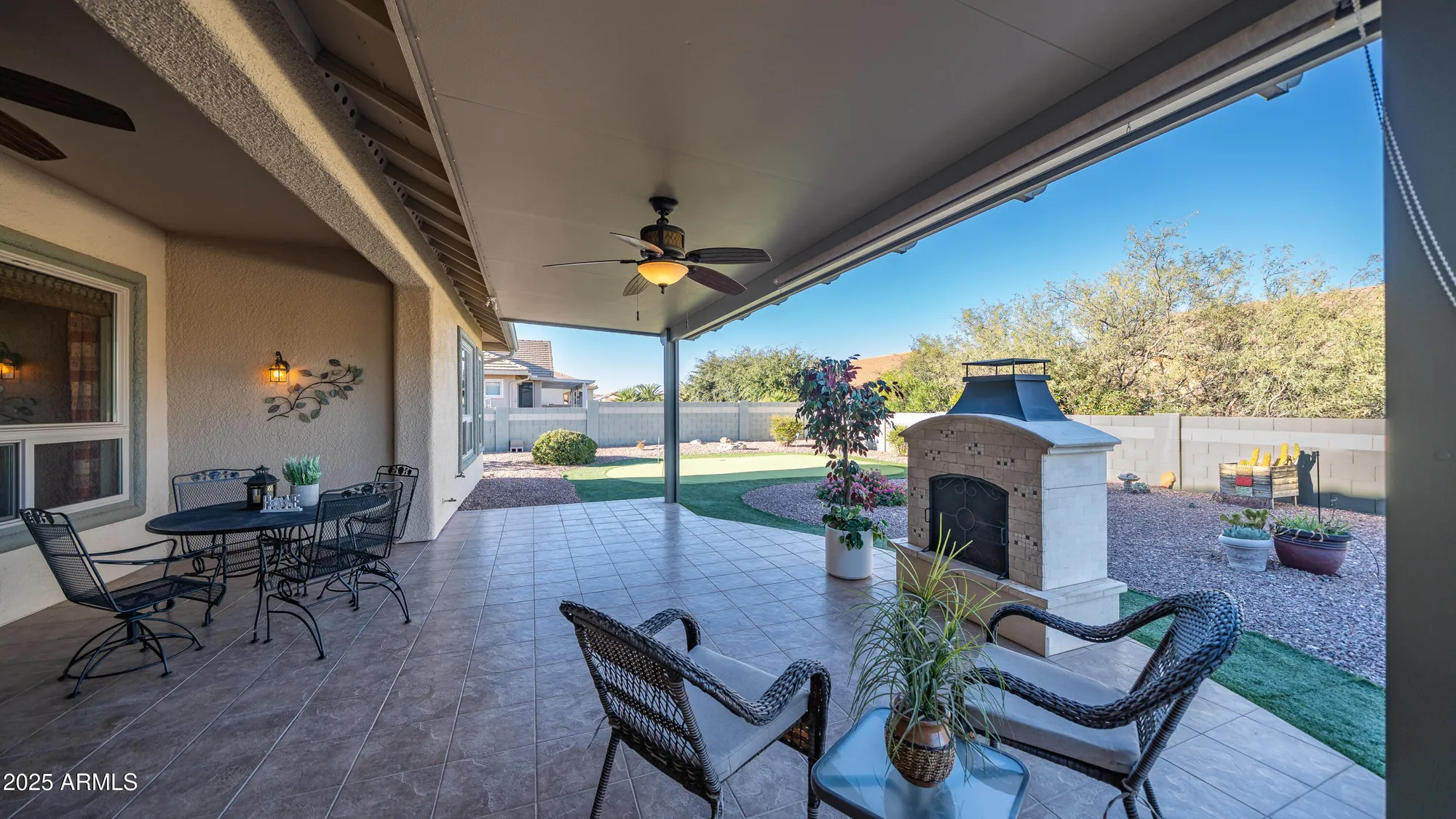 Property Slideshow image 17 of 53 | 2783 glenview dr, Sierra Vista, AZ, 85650
