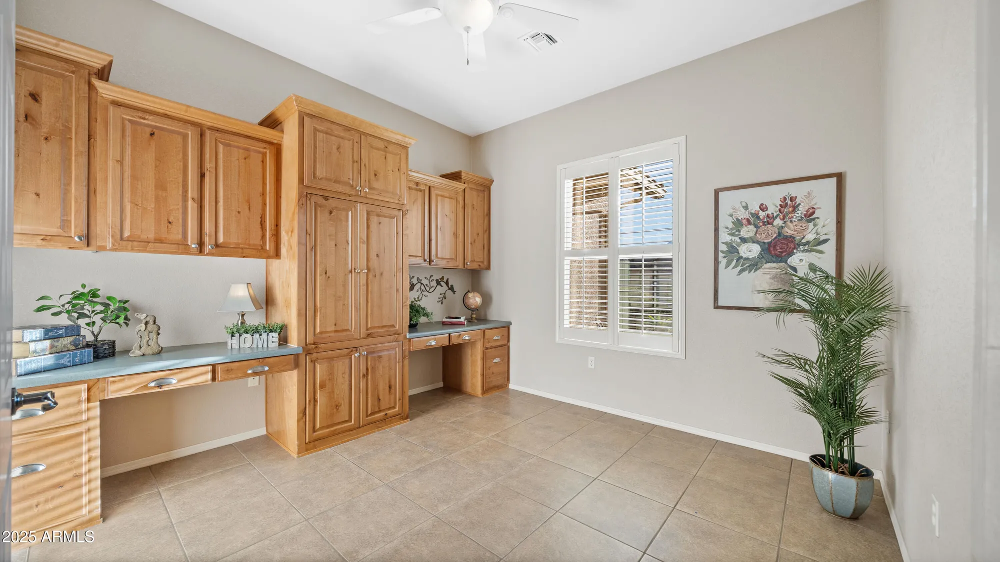 Property Slideshow image 16 of 53 | 2783 glenview dr, Sierra Vista, AZ, 85650