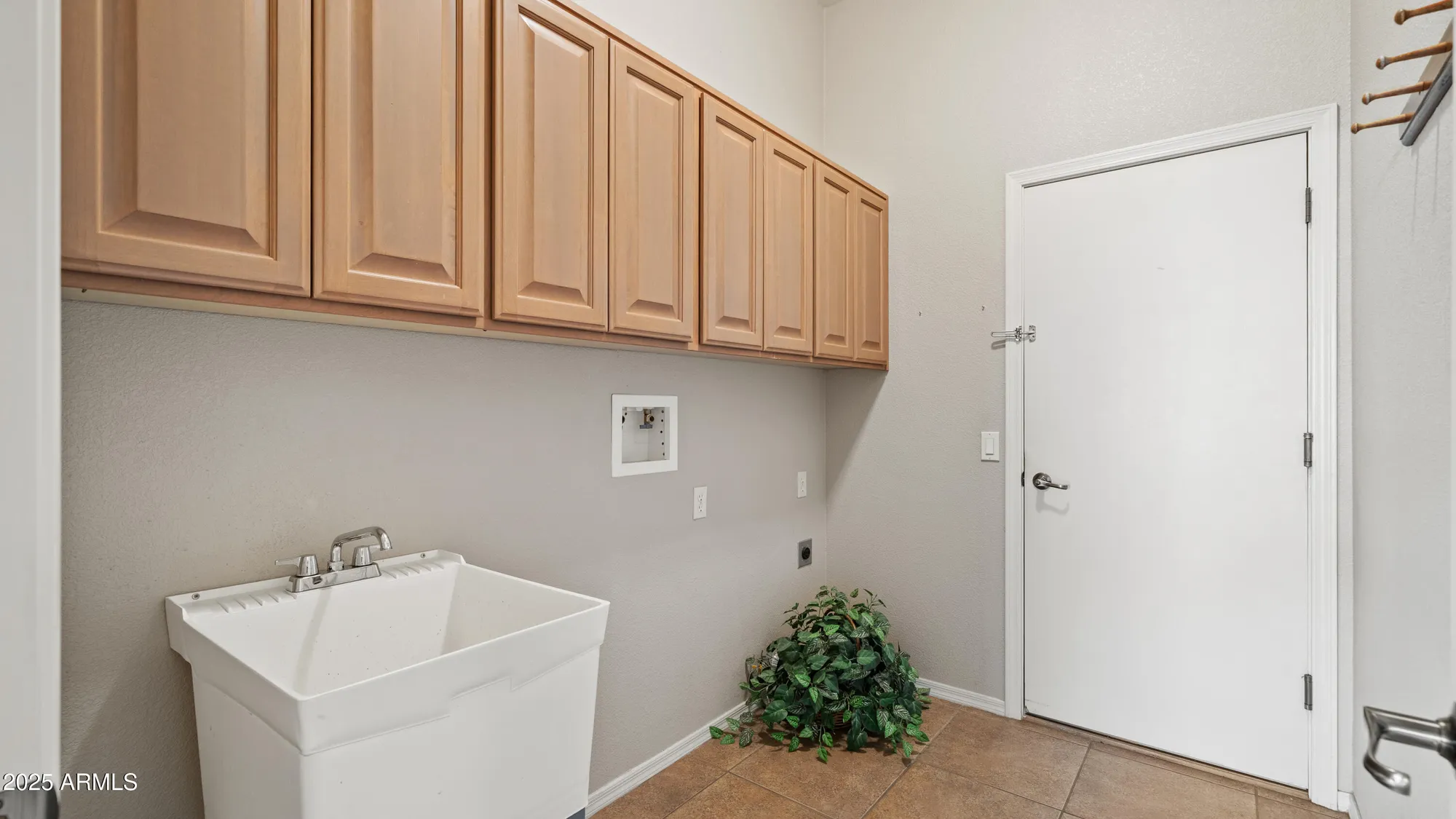 Property Slideshow image 51 of 53 | 2783 glenview dr, Sierra Vista, AZ, 85650
