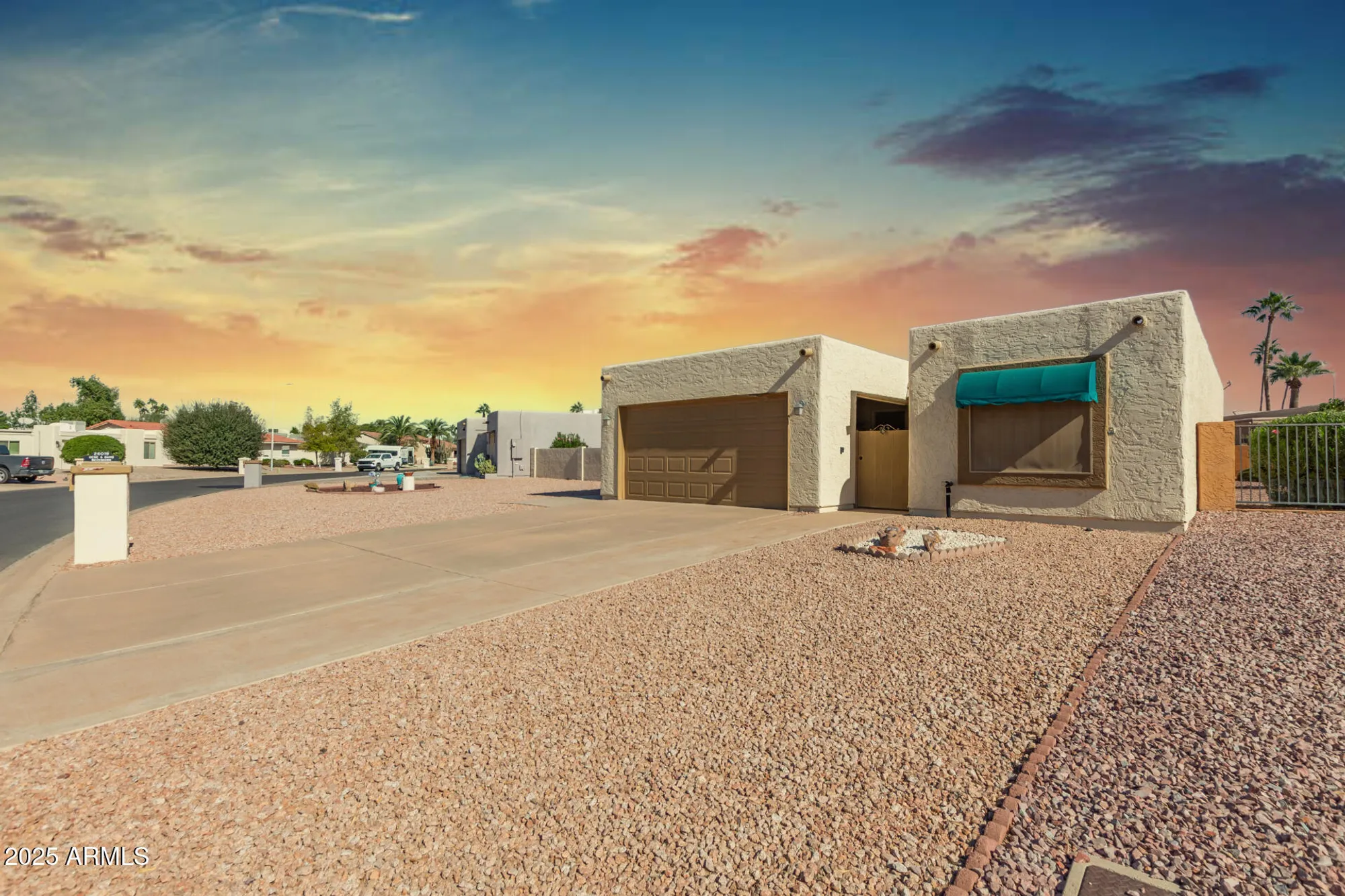 Property Slideshow image 2 of 33 | 26019 s parkside dr, Sun Lakes, AZ, 85248
