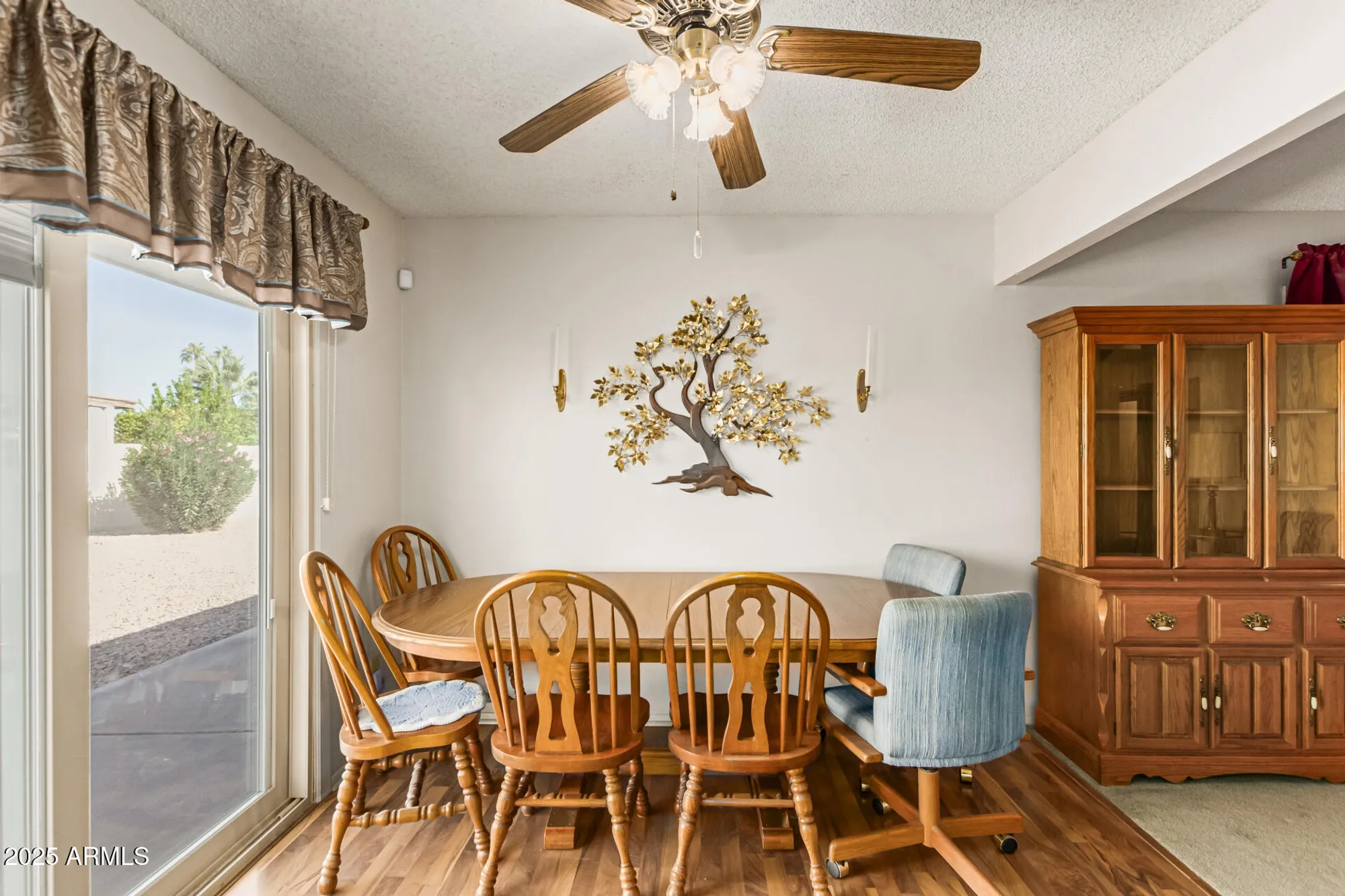 Property Slideshow image 10 of 33 | 26019 s parkside dr, Sun Lakes, AZ, 85248