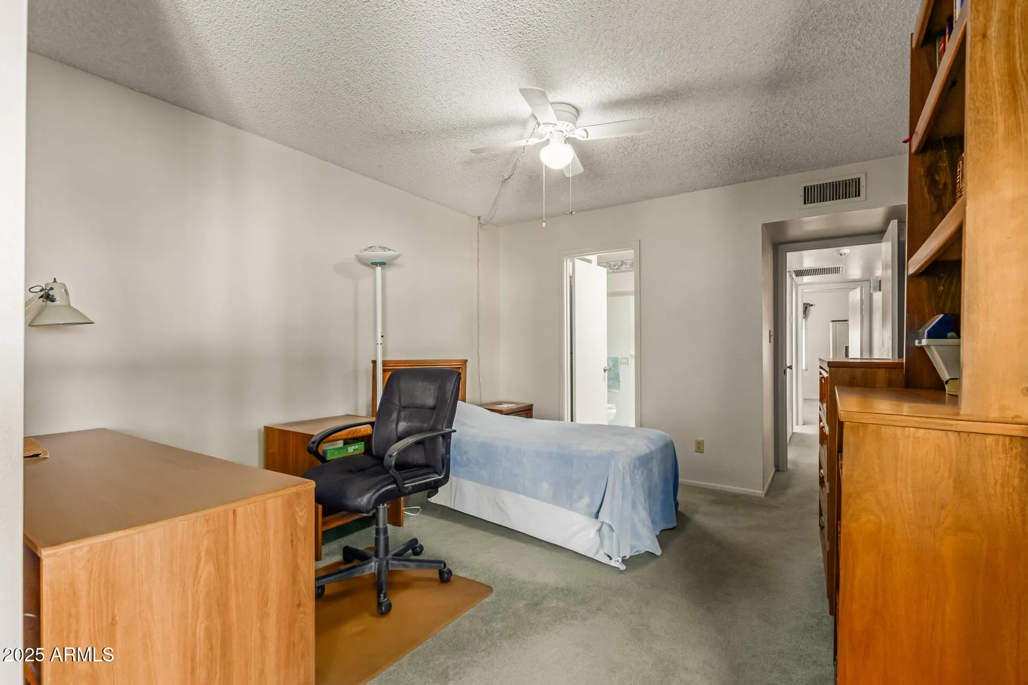 Property Slideshow image 18 of 33 | 26019 s parkside dr, Sun Lakes, AZ, 85248