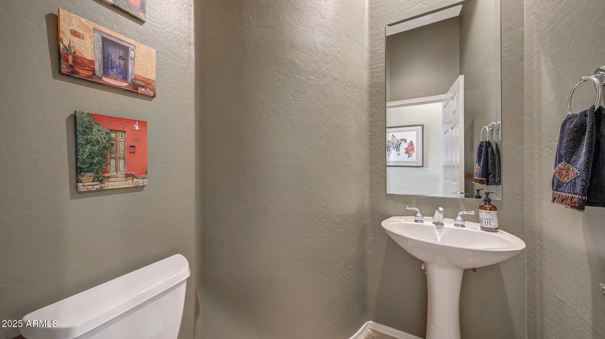 Property Slideshow image 23 of 53 | 40810 n lytham ct, Anthem, AZ, 85086