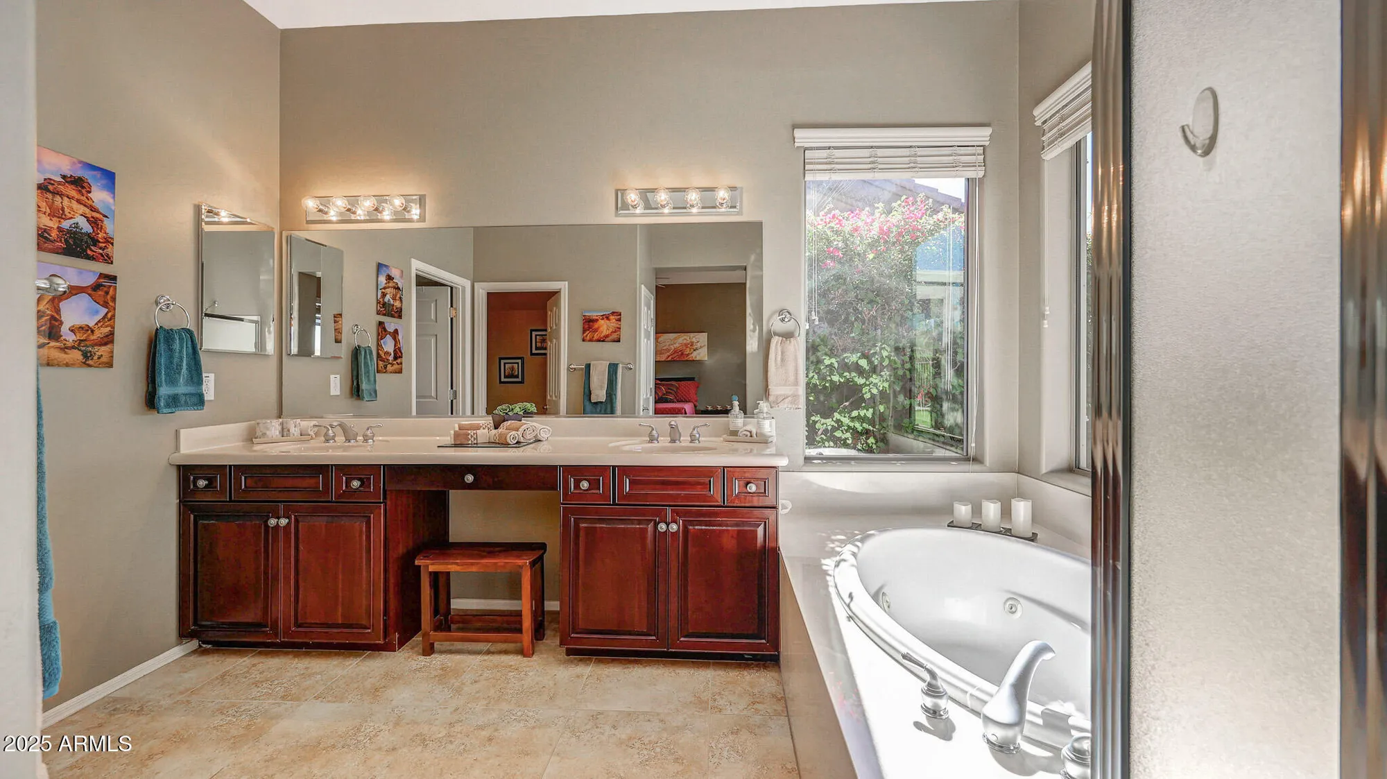 Property Slideshow image 28 of 53 | 40810 n lytham ct, Anthem, AZ, 85086